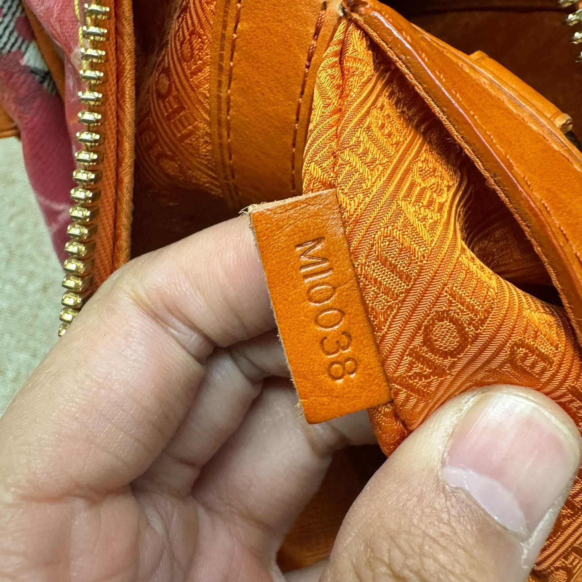Louis Vuitton Pre-loved Bag Very good condition Size ONE SIZE - 9 Thumbnail