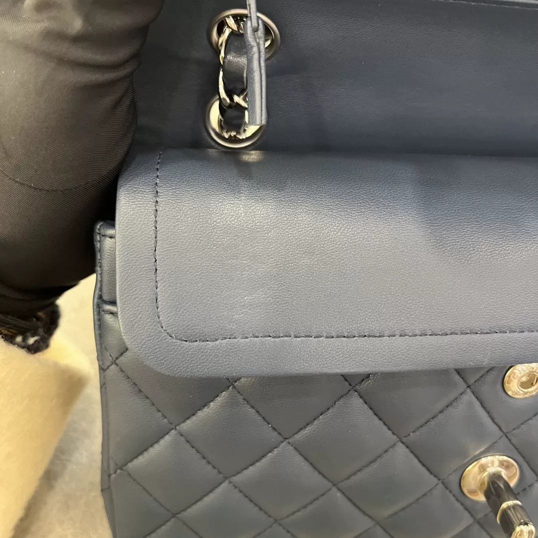 Chanel Pre-loved Bag Very good condition Size ONE SIZE - 7 Thumbnail