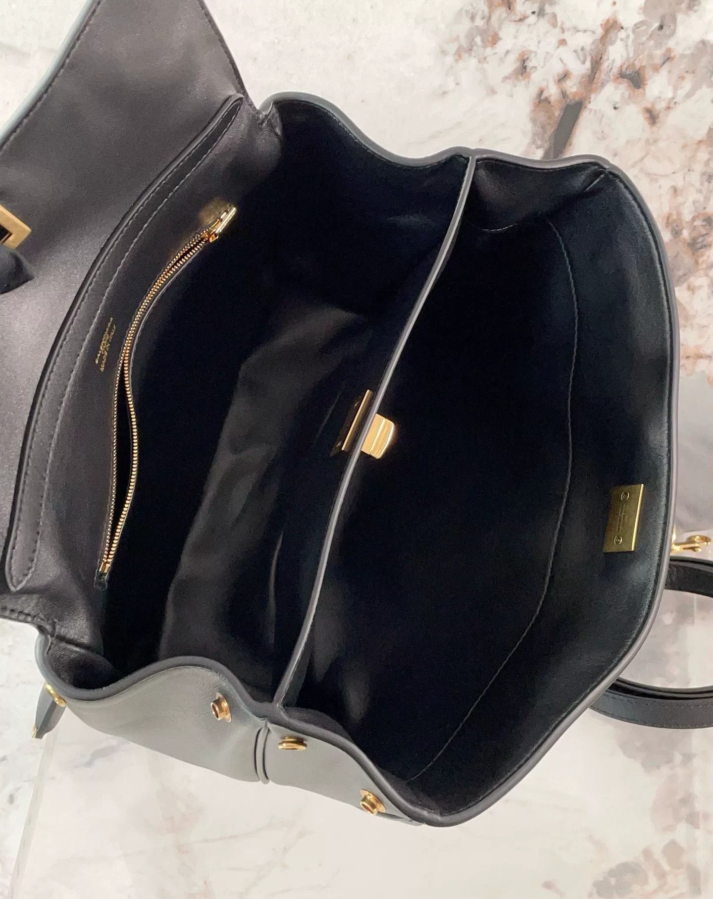 Balenciaga Pre-loved Bag Very good condition Size ONE SIZE - 9 Thumbnail