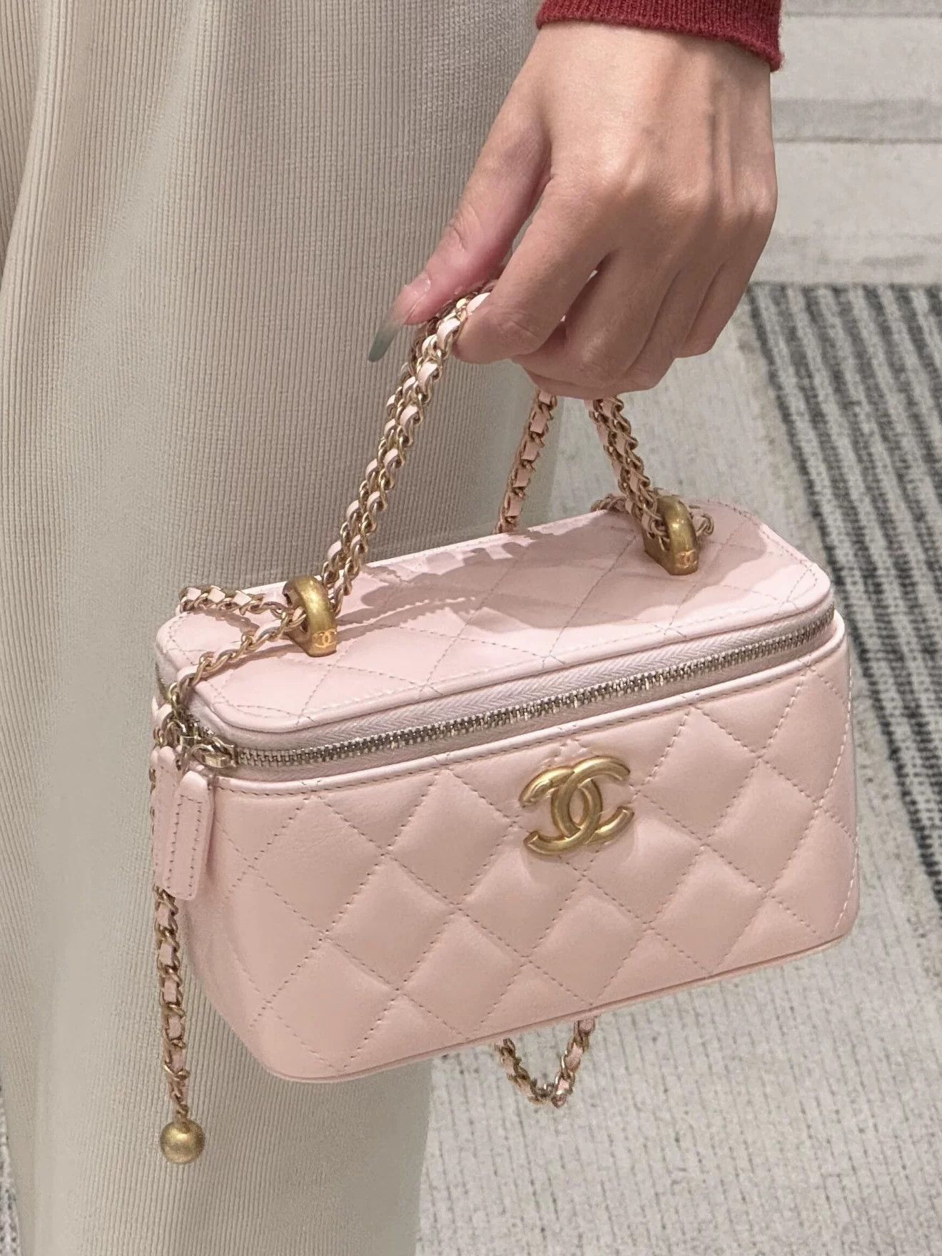 Chanel Pre-loved Bag Very good condition Size ONE SIZE - 4 Thumbnail