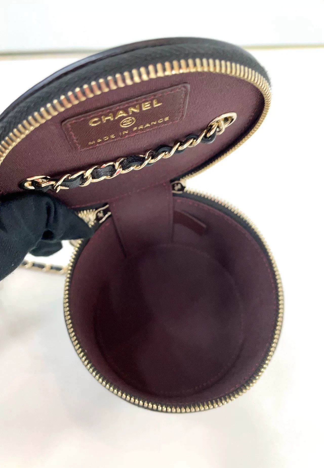 Chanel Pre-loved Bag Very good condition Size ONE SIZE - 9 Thumbnail