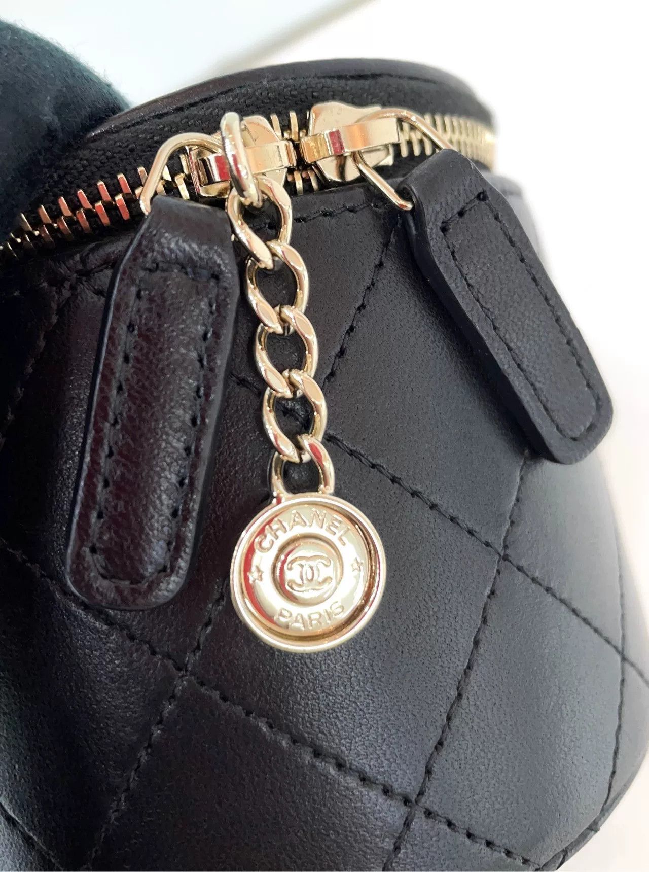 Chanel Pre-loved Bag Very good condition Size ONE SIZE - 7 Thumbnail