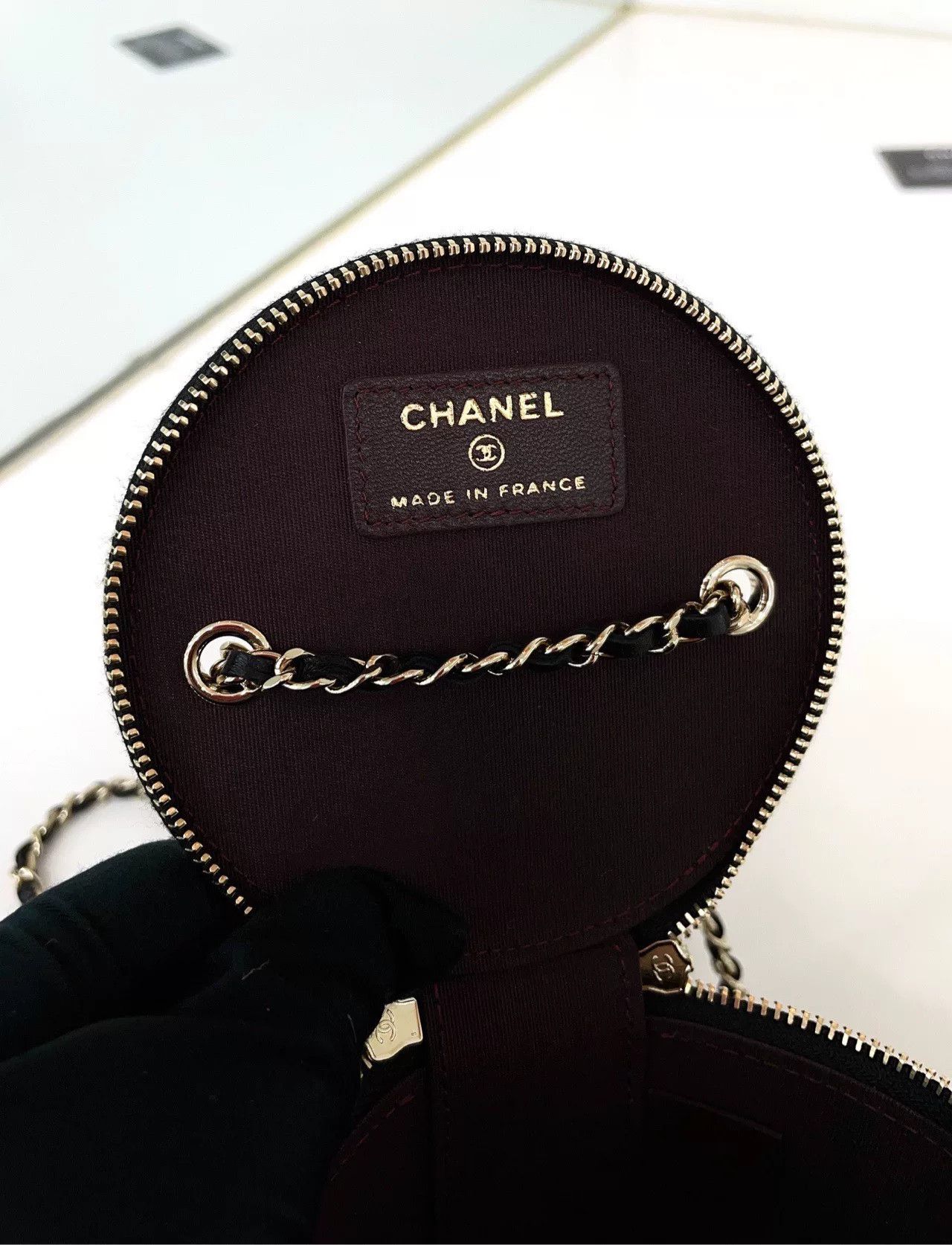 Chanel Pre-loved Bag Very good condition Size ONE SIZE - 8 Thumbnail