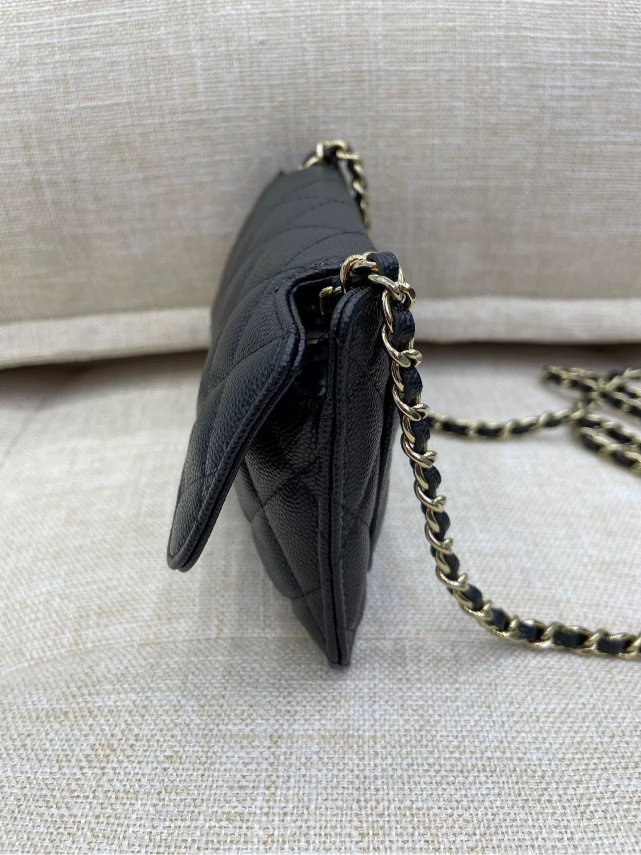 Chanel Pre-loved Bag Very good condition Size ONE SIZE - 3 Thumbnail
