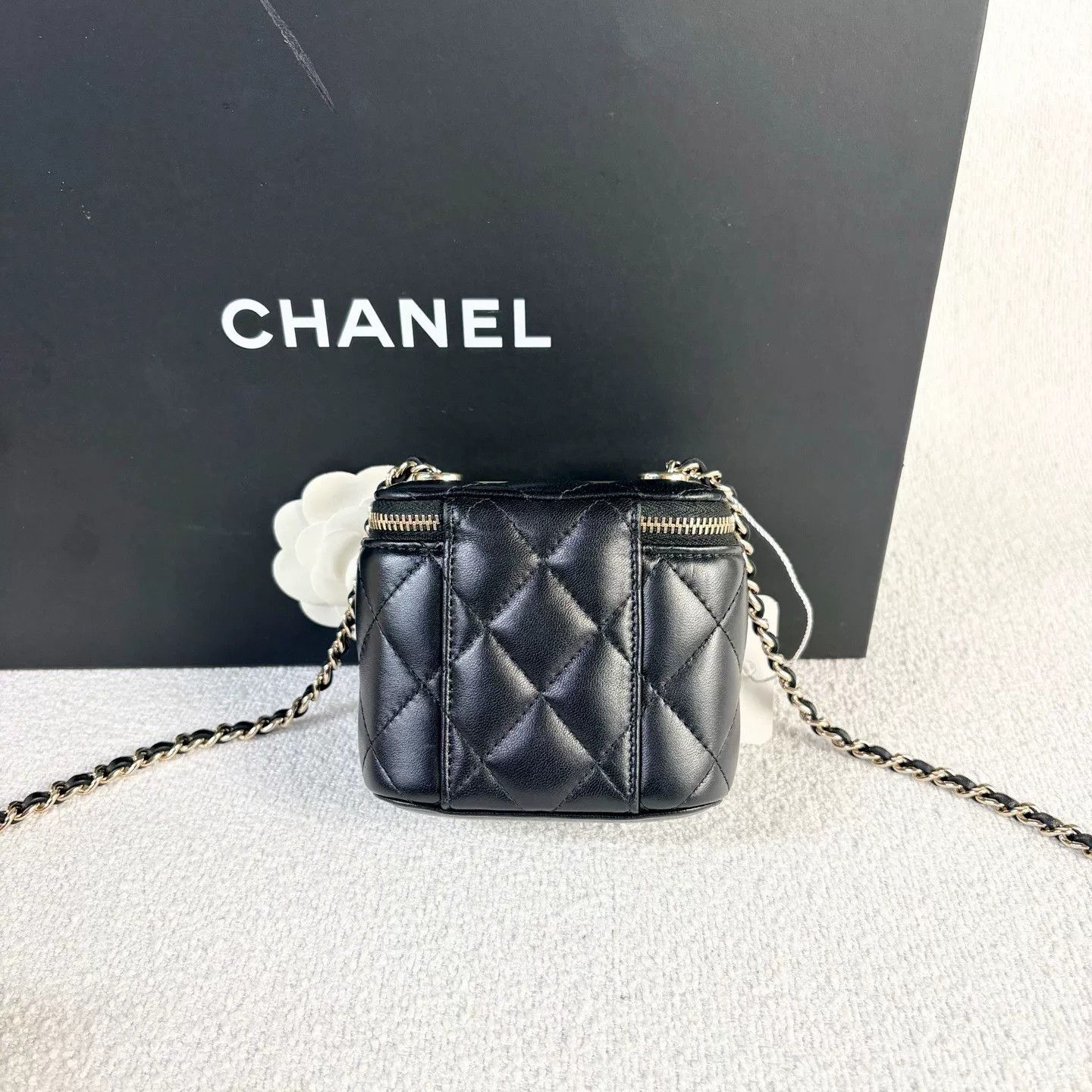 Chanel Pre-loved Bag Very good condition Size ONE SIZE - 3 Thumbnail