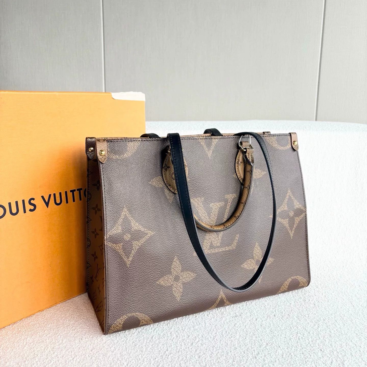 Louis Vuitton Pre-loved Bag Very good condition Size ONE SIZE - 4 Thumbnail