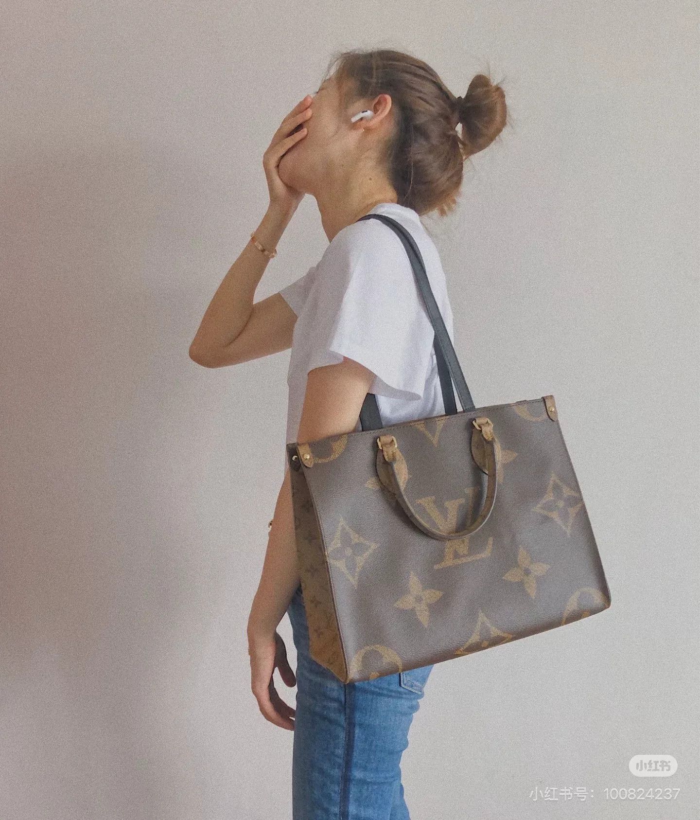 Louis Vuitton Pre-loved Bag Very good condition Size ONE SIZE - 9 Thumbnail