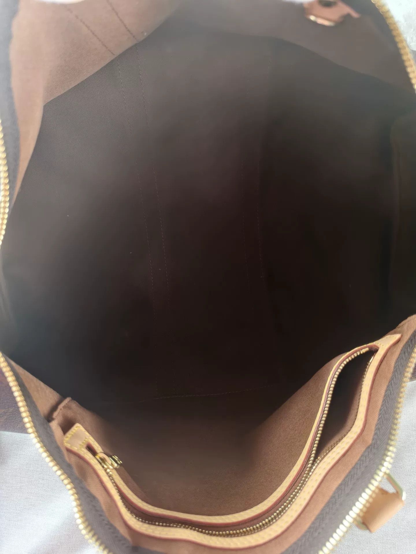Louis Vuitton Pre-loved Bag Very good condition Size ONE SIZE - 9 Thumbnail