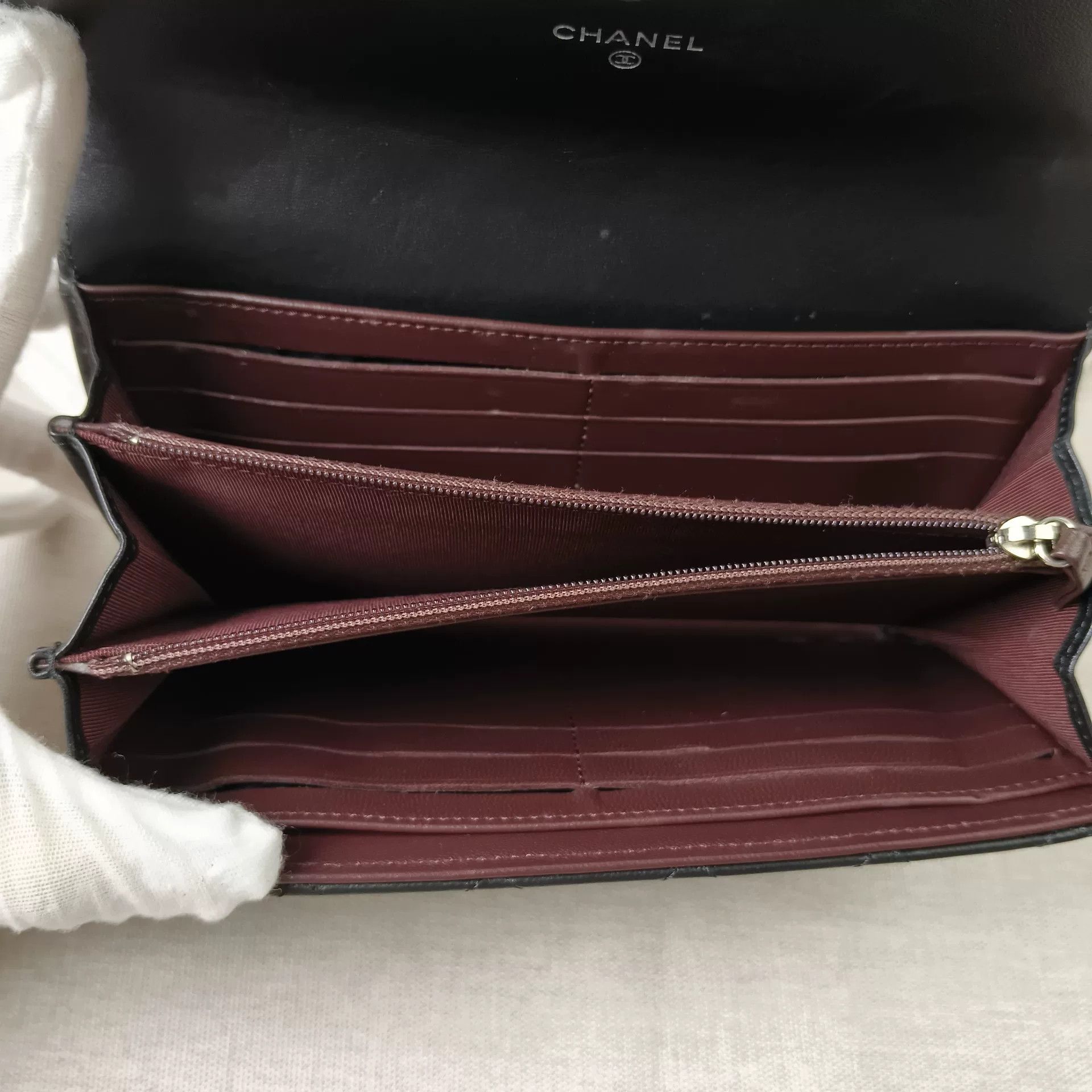 Chanel Pre-loved Bag Very good condition Size ONE SIZE - 8 Thumbnail