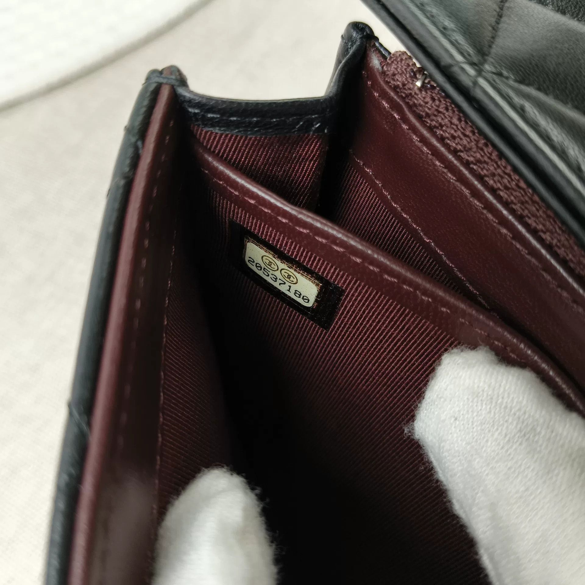Chanel Pre-loved Bag Very good condition Size ONE SIZE - 7 Thumbnail