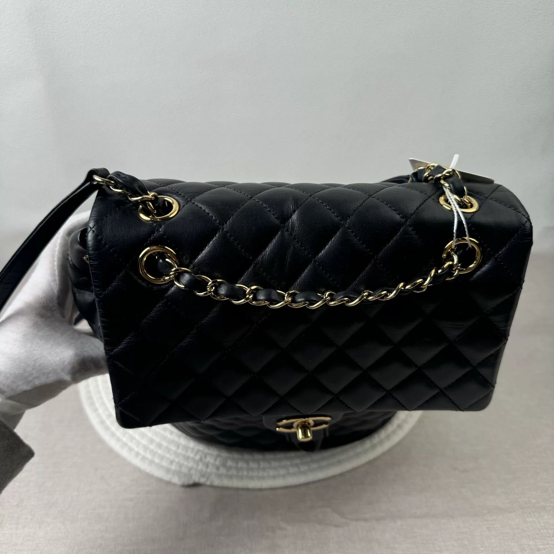 Chanel Pre-loved Bag Very good condition Size ONE SIZE - 4 Thumbnail