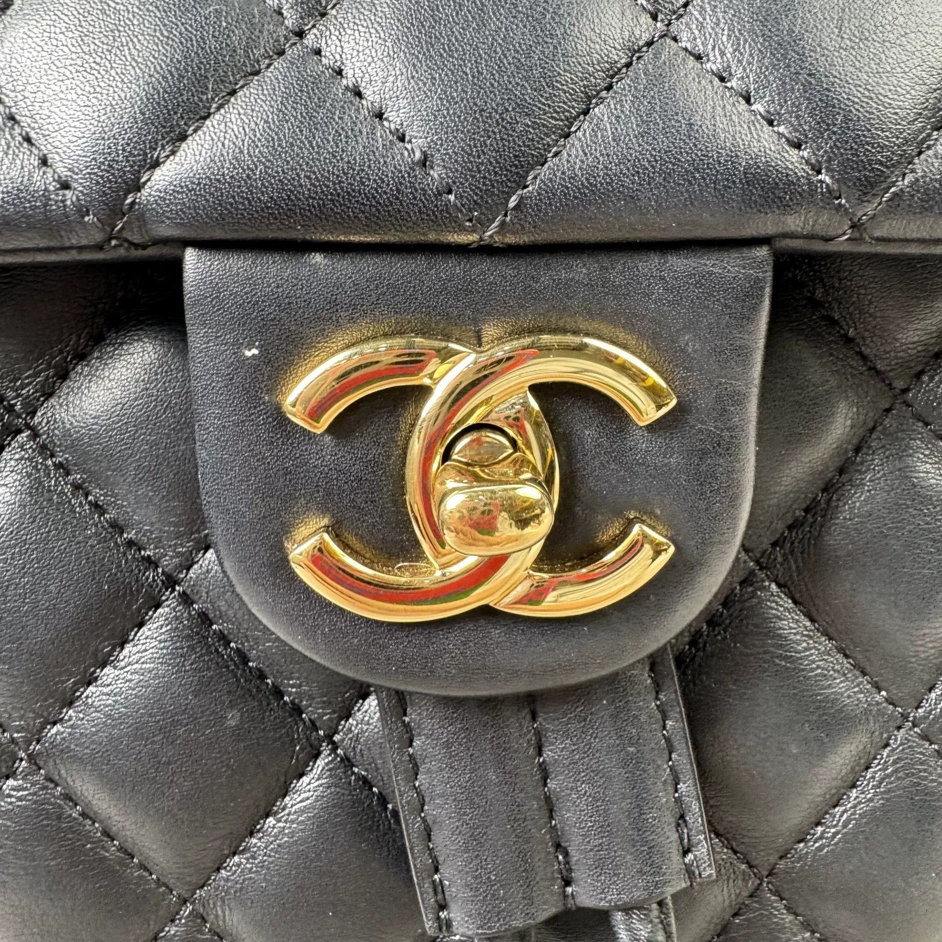 Chanel Pre-loved Bag Very good condition Size ONE SIZE - 2 Thumbnail