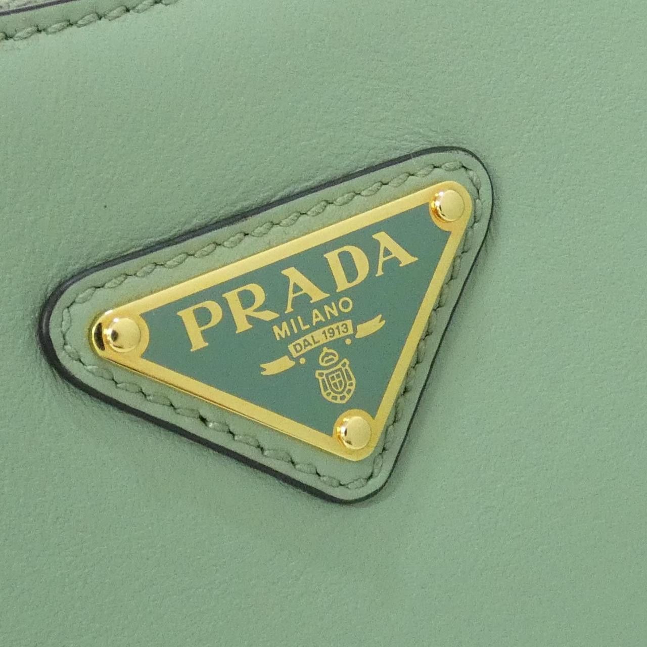 Prada Prada Prada Soft Calf Shoulder Bag Leather Shoulder Bag 1BC194 DUTY FREE for USA Size ONE SIZE - 4 Thumbnail