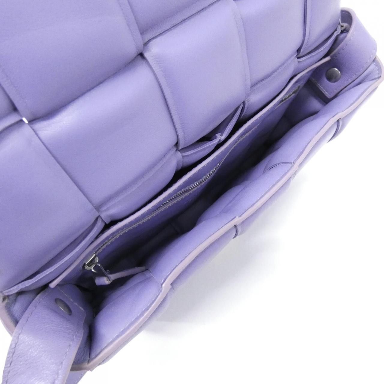 Bottega Veneta Bottega Veneta Bottega Veneta Lamb Shoulder Bag Leather Shoulder Bag 591970 VCQR1 DUTY FREE for USA Size ONE SIZE - 9 Thumbnail