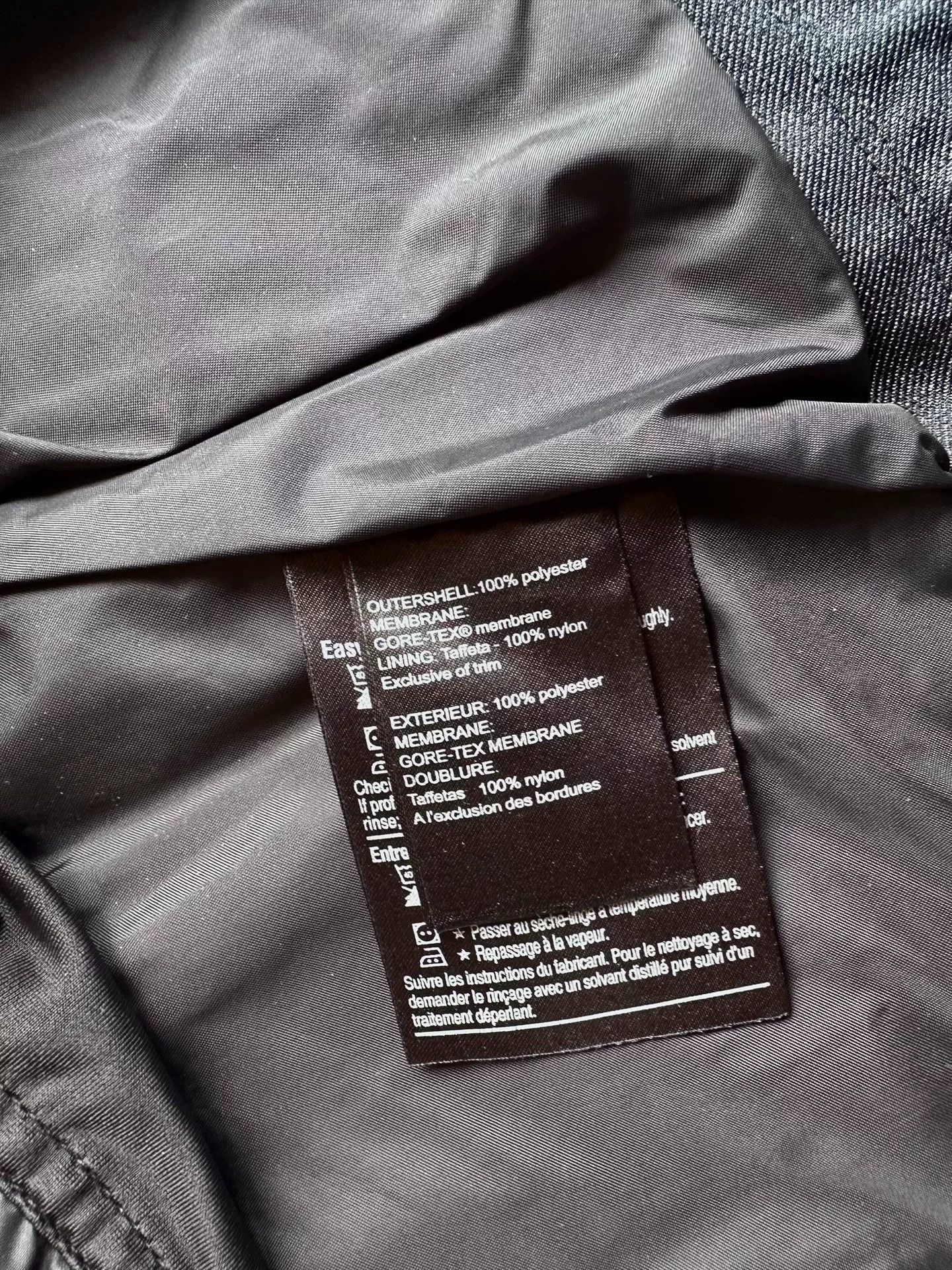 Burton Burton AK 2L Summit GORE-TEX Jacket Size M / US 6-8 / IT 42-44 - 9 Thumbnail
