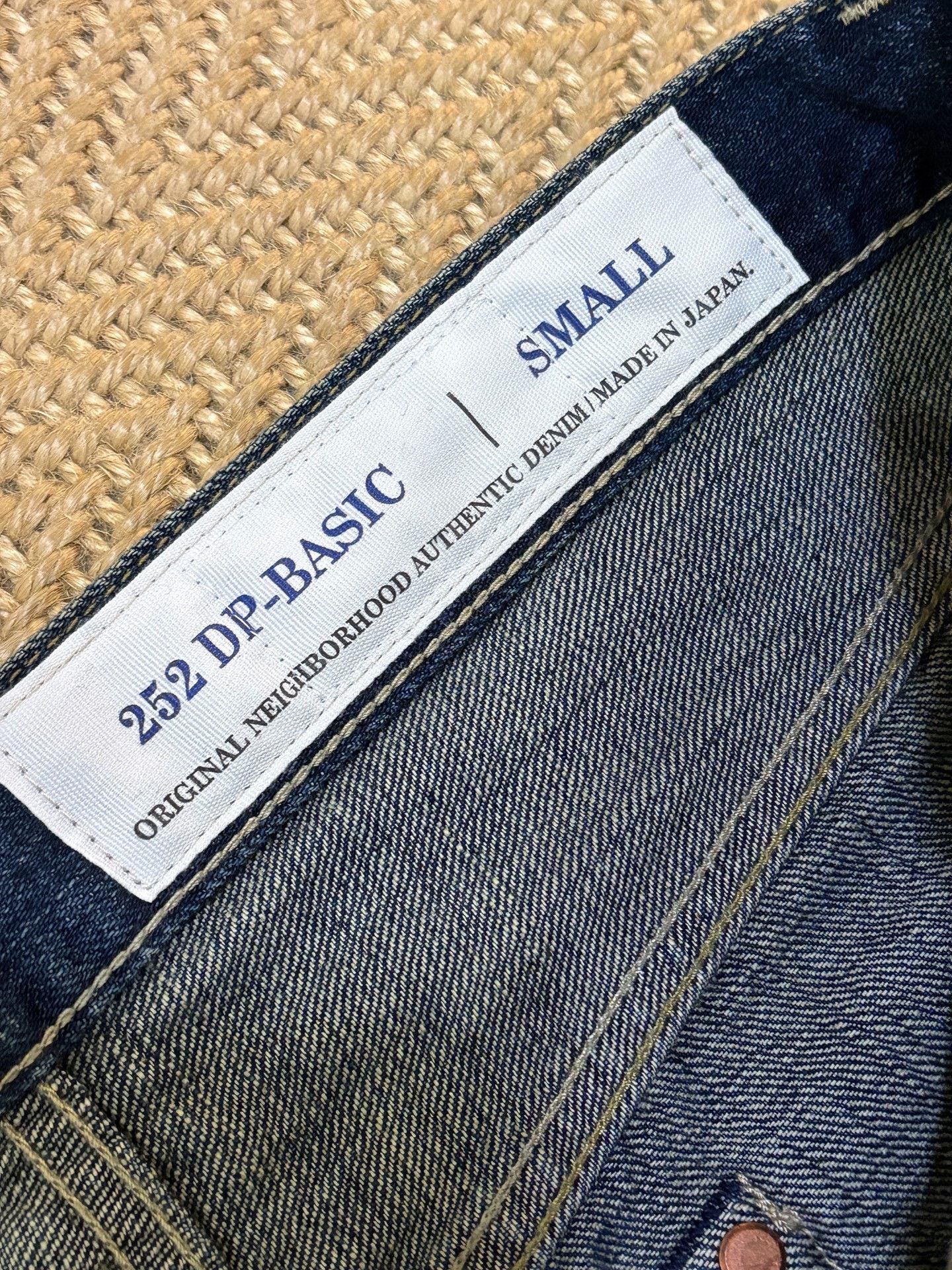 Neighborhood NEIGHBORHOOD Washed Denim Jeans Size US 26 / EU 42 - 6 Thumbnail