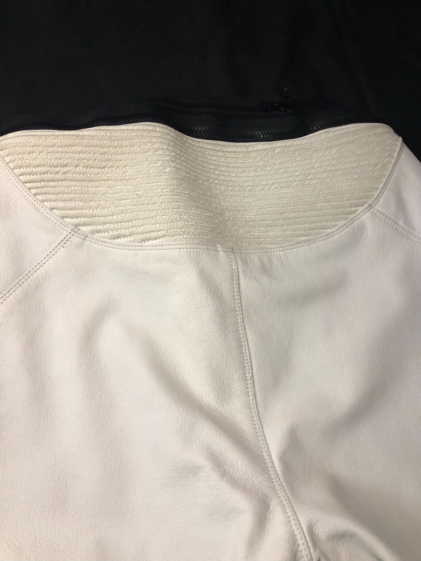 Vintage Vintage White Motorcycle Leather Pants Size US 28 / EU 44 - 6 Thumbnail