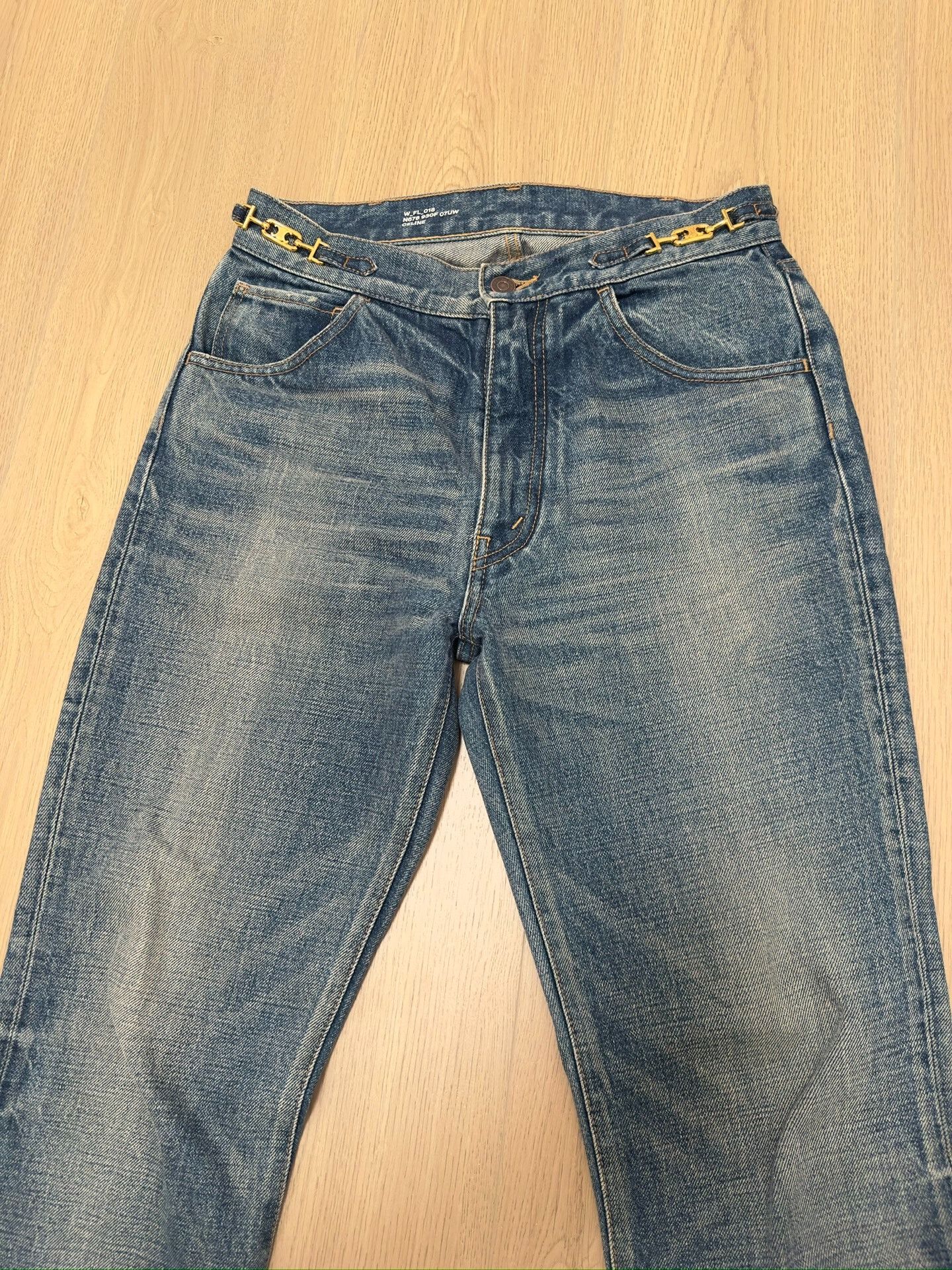 Celine CELINE Dylan Triomphe Gold Chain Flared Jeans 28 Size 28" / US 6 / IT 42 - 2 Thumbnail