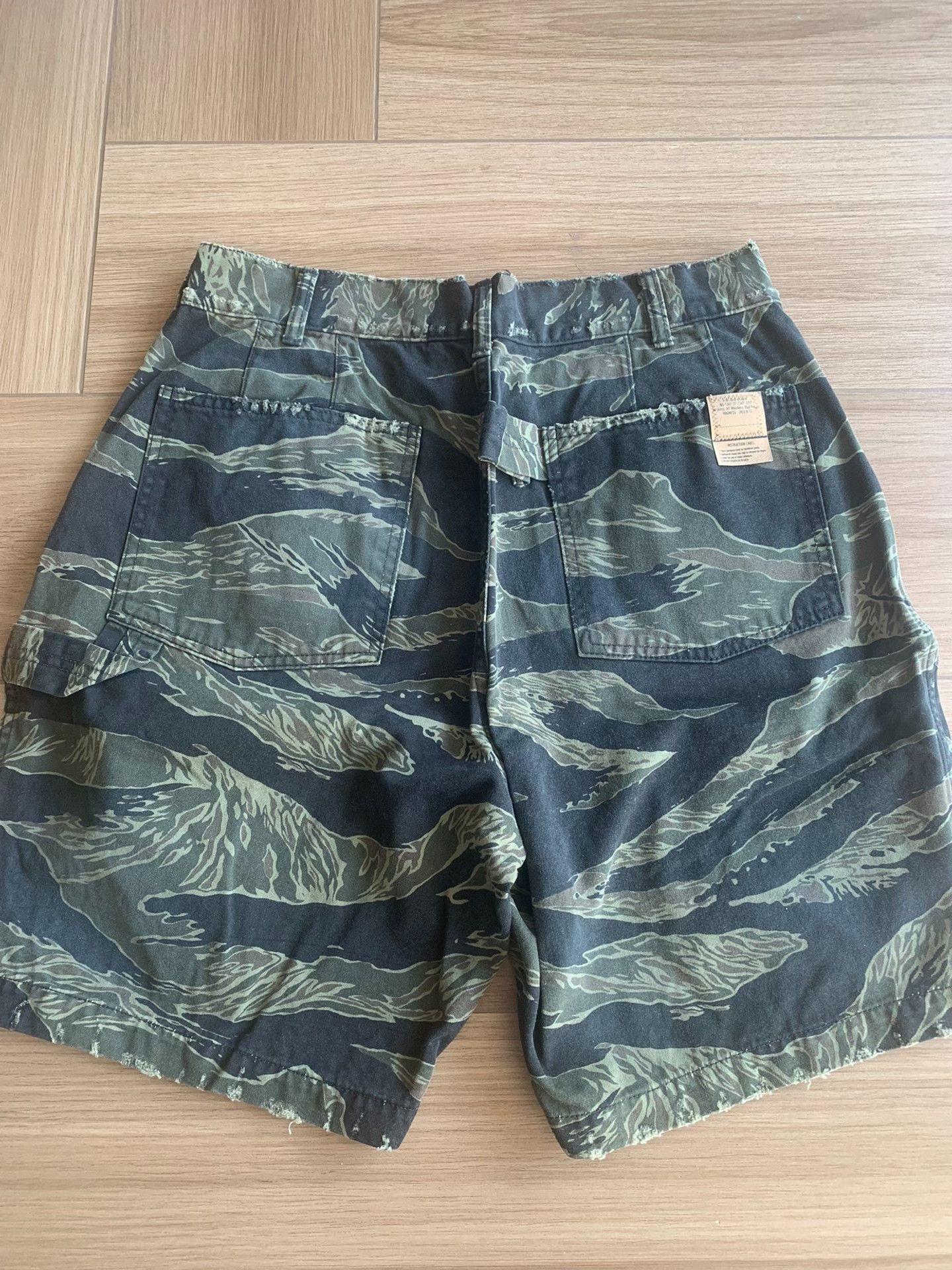 Madness MADNESS Camouflage Cargo Shorts 22SS Size US 33 - 2 Thumbnail