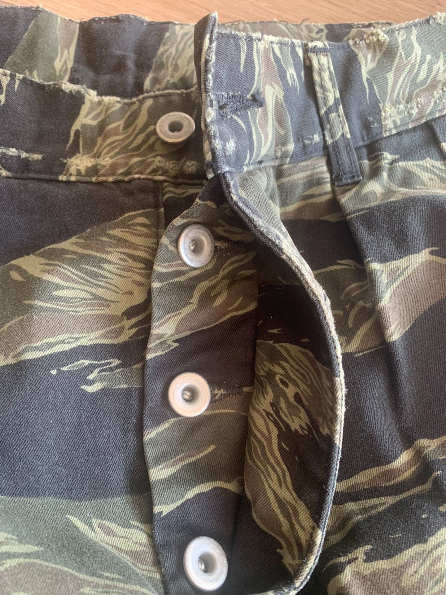 Madness MADNESS Camouflage Cargo Shorts 22SS Size US 33 - 8 Thumbnail