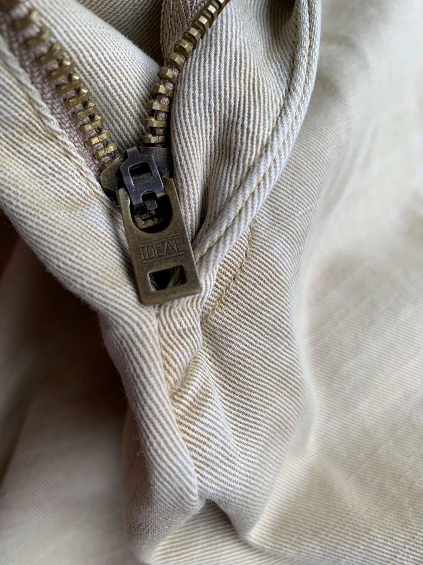 Polo Ralph Lauren Polo Ralph Lauren Washed Distressed Chino Shorts Size US 34 / EU 50 - 8 Thumbnail