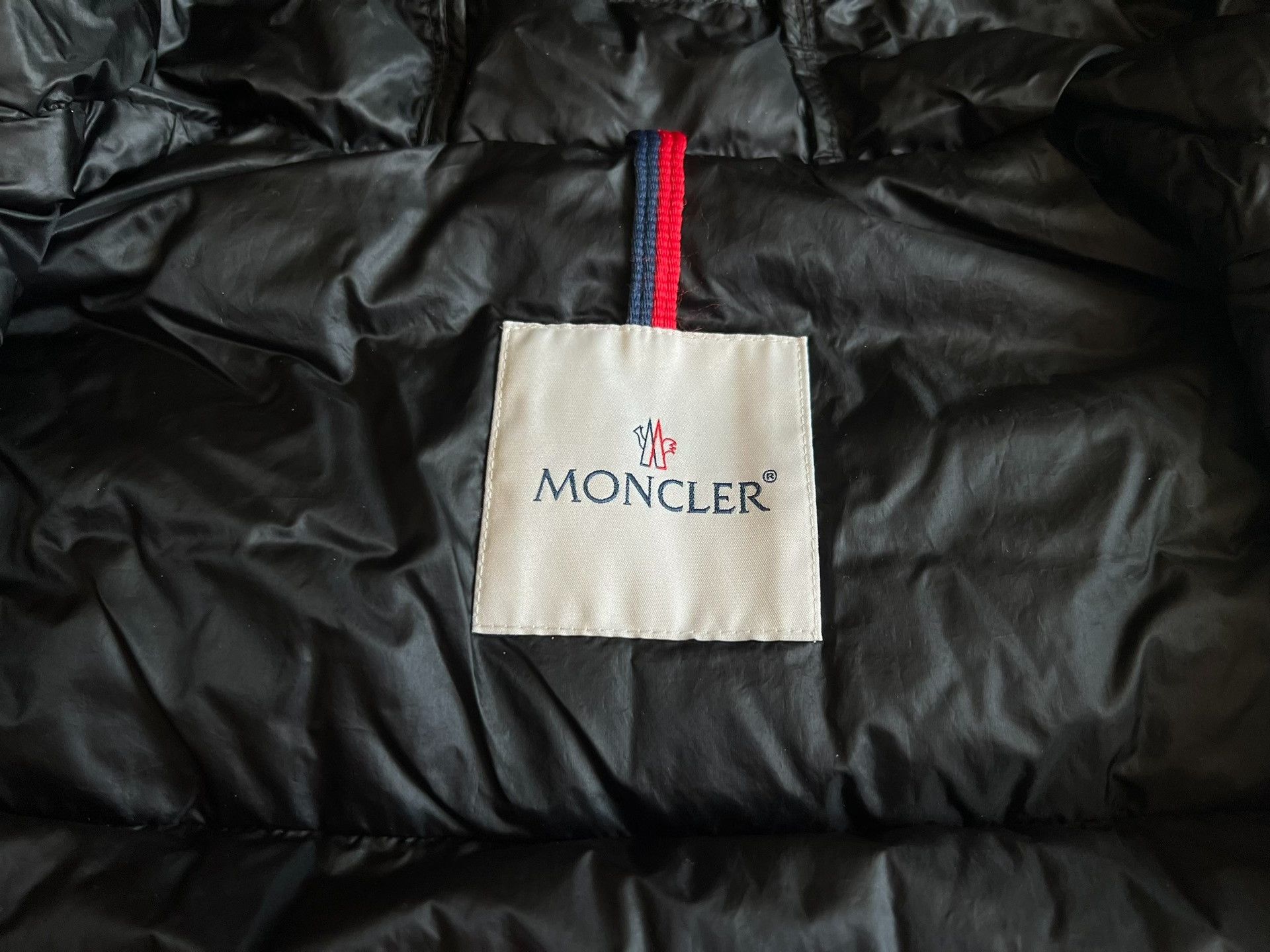 Moncler Moncler Hooded Ribbed Thin Down Jacket Size US L / EU 52-54 / 3 - 5 Thumbnail