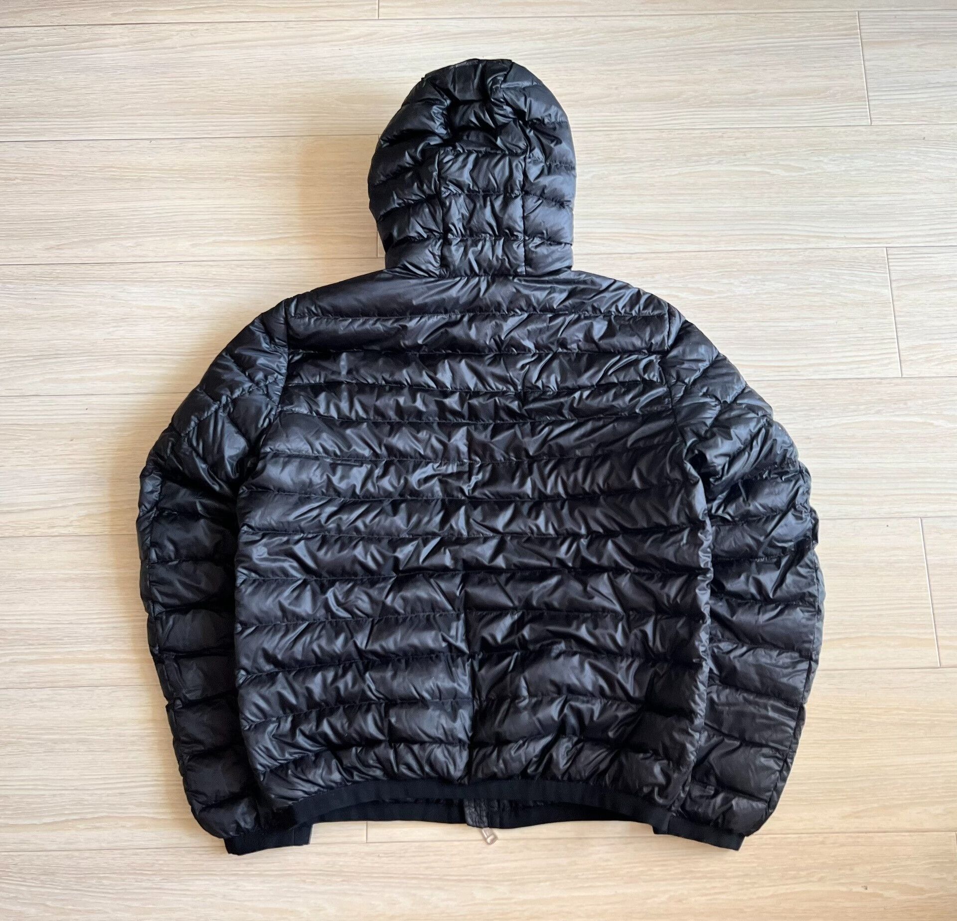 Moncler Moncler Hooded Ribbed Thin Down Jacket Size US L / EU 52-54 / 3 - 3 Thumbnail