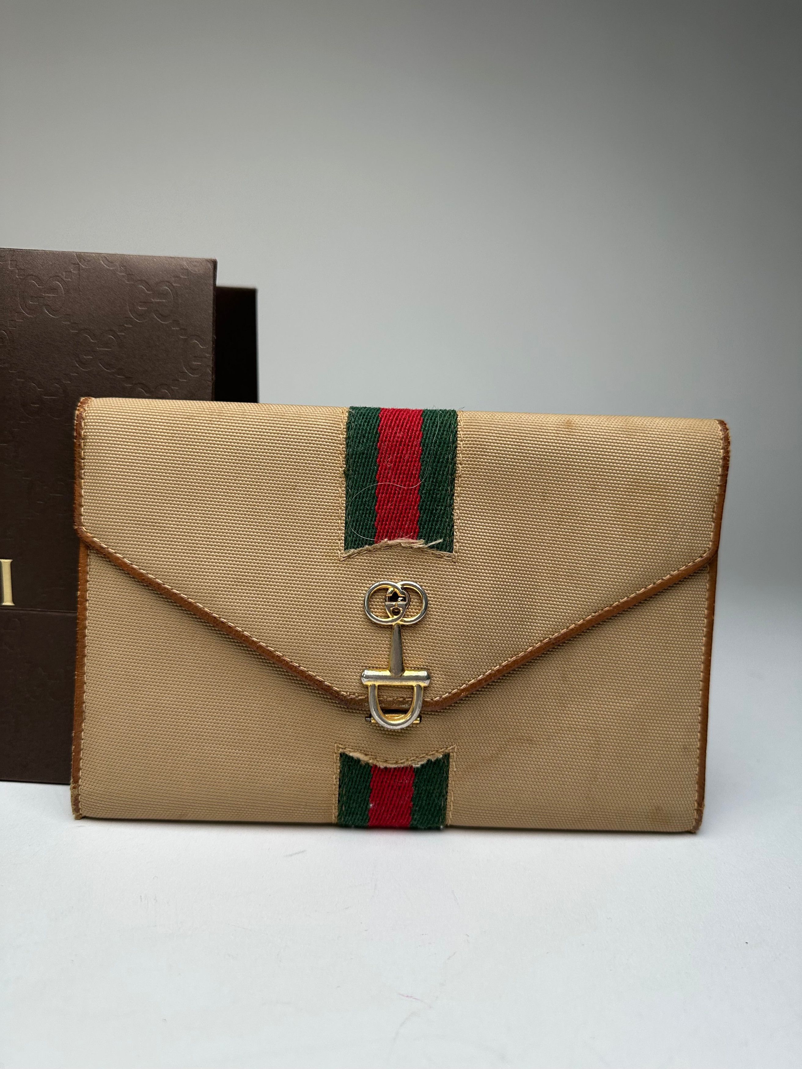 Gucci Vintage Horsebit Clutch Beige Size ONE SIZE - 5 Thumbnail