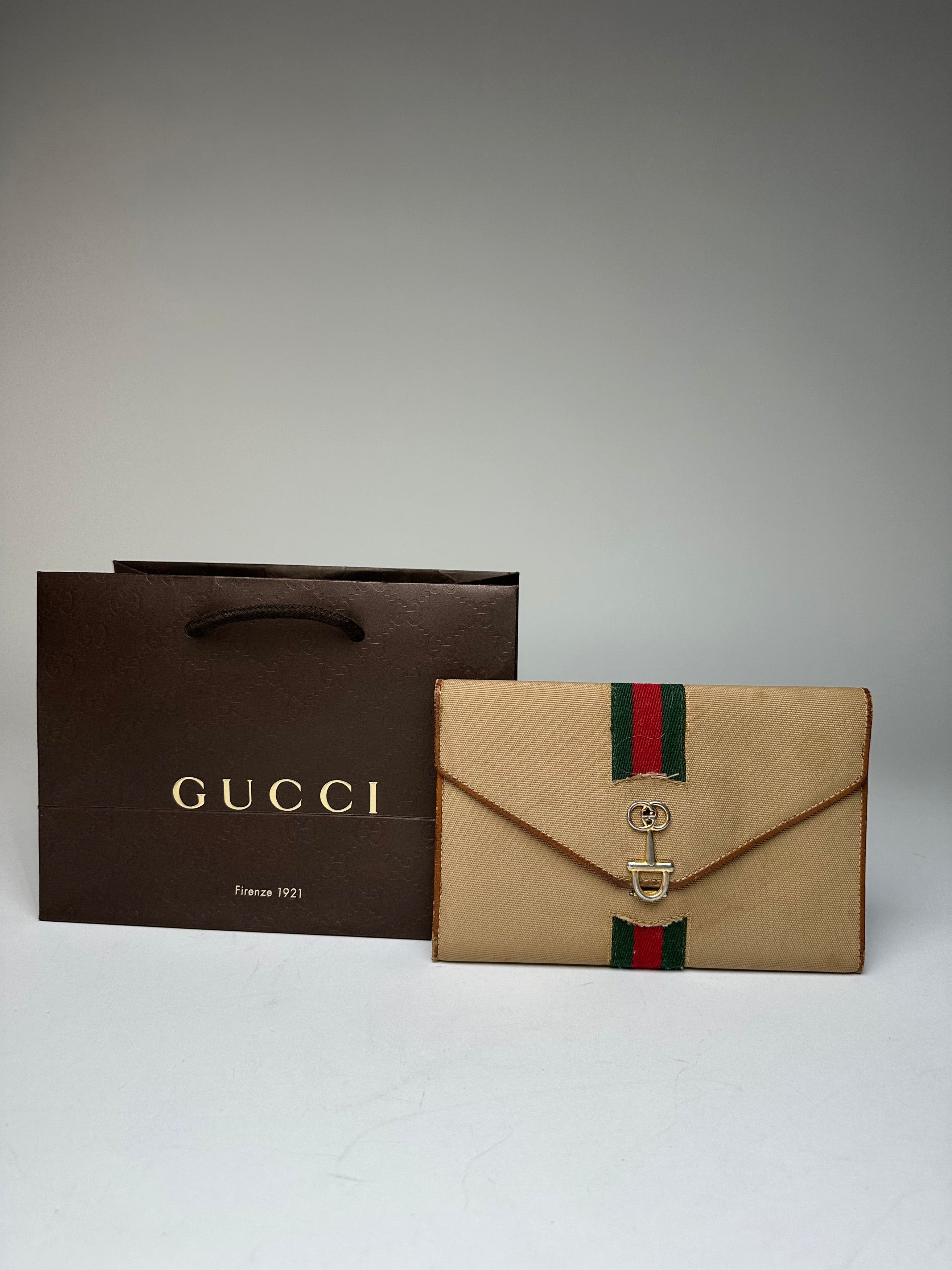 Gucci Vintage Horsebit Clutch Beige Size ONE SIZE - 10 Thumbnail