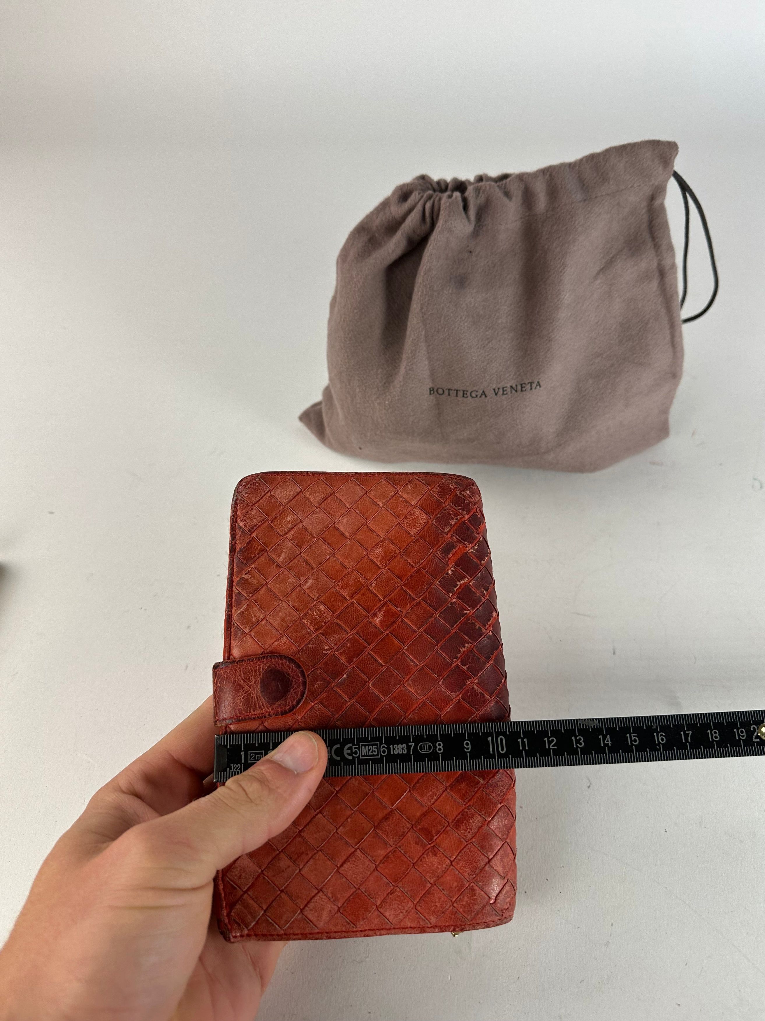 Bottega Veneta Vintage Inteecciato Leather Wallet Red Size ONE SIZE - 10 Thumbnail