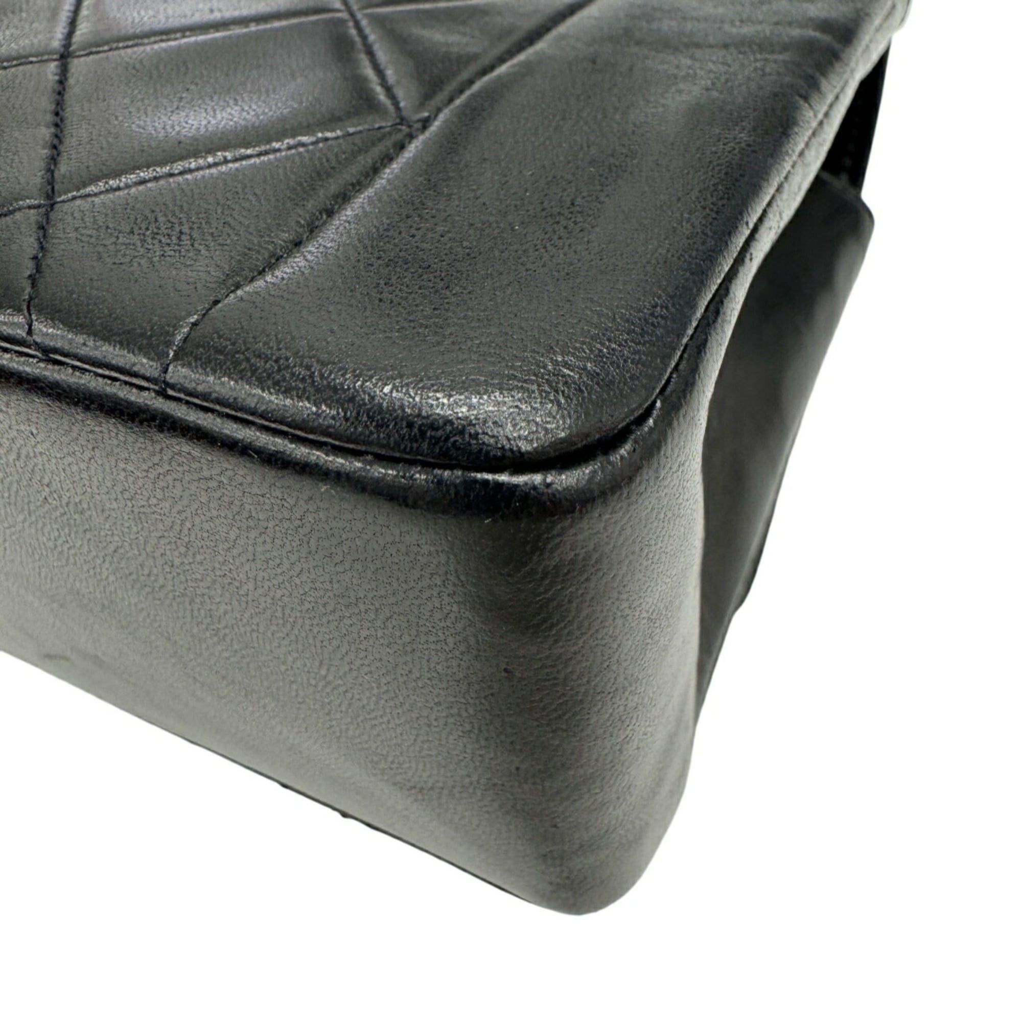 Chanel CHANEL Diana Matelasse 22 Flap Lambskin Black Coco Mark Shoulder Bag Size ONE SIZE - 8 Thumbnail
