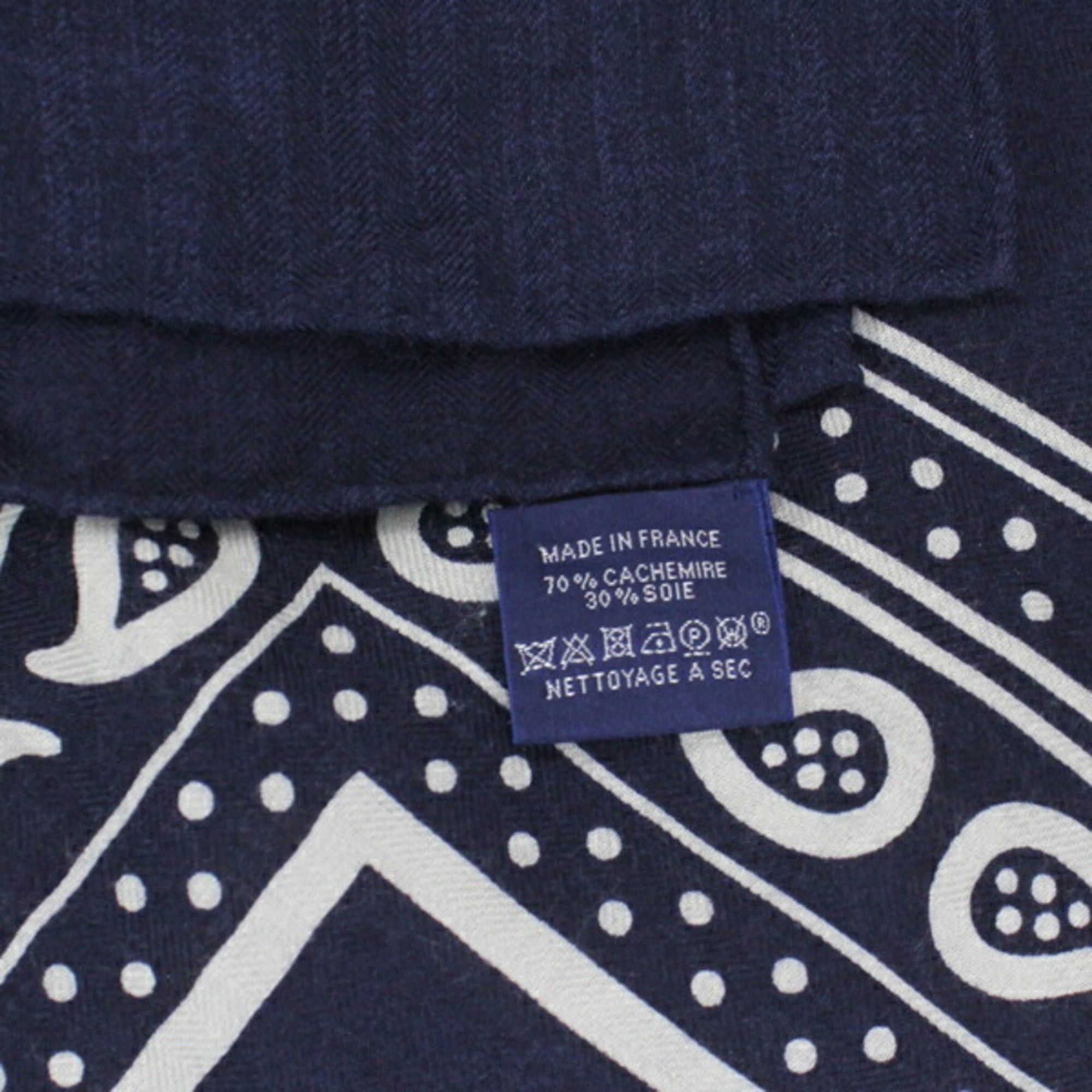 Hermes Hermes Carre Géant 140 Grand Manège Marine White Navy Scarf/Stole HERMES Women's Cashmere Silk BB3497 Size ONE SIZE - 7 Thumbnail
