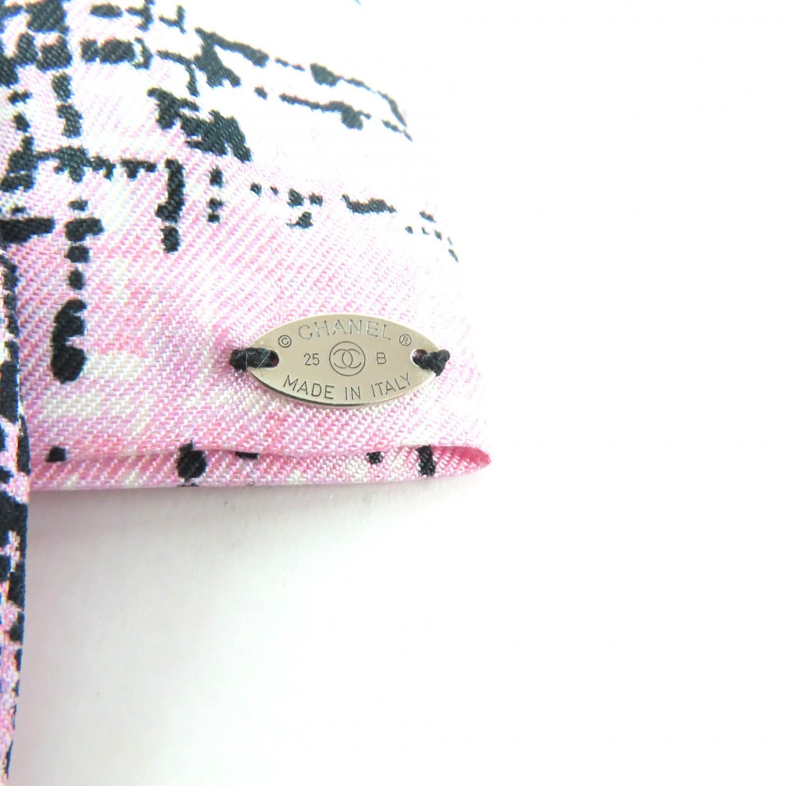 Chanel Chanel Chanel Valletta Silk Hair Clip Textile Other DUTY FREE for USA Size ONE SIZE - 7 Thumbnail