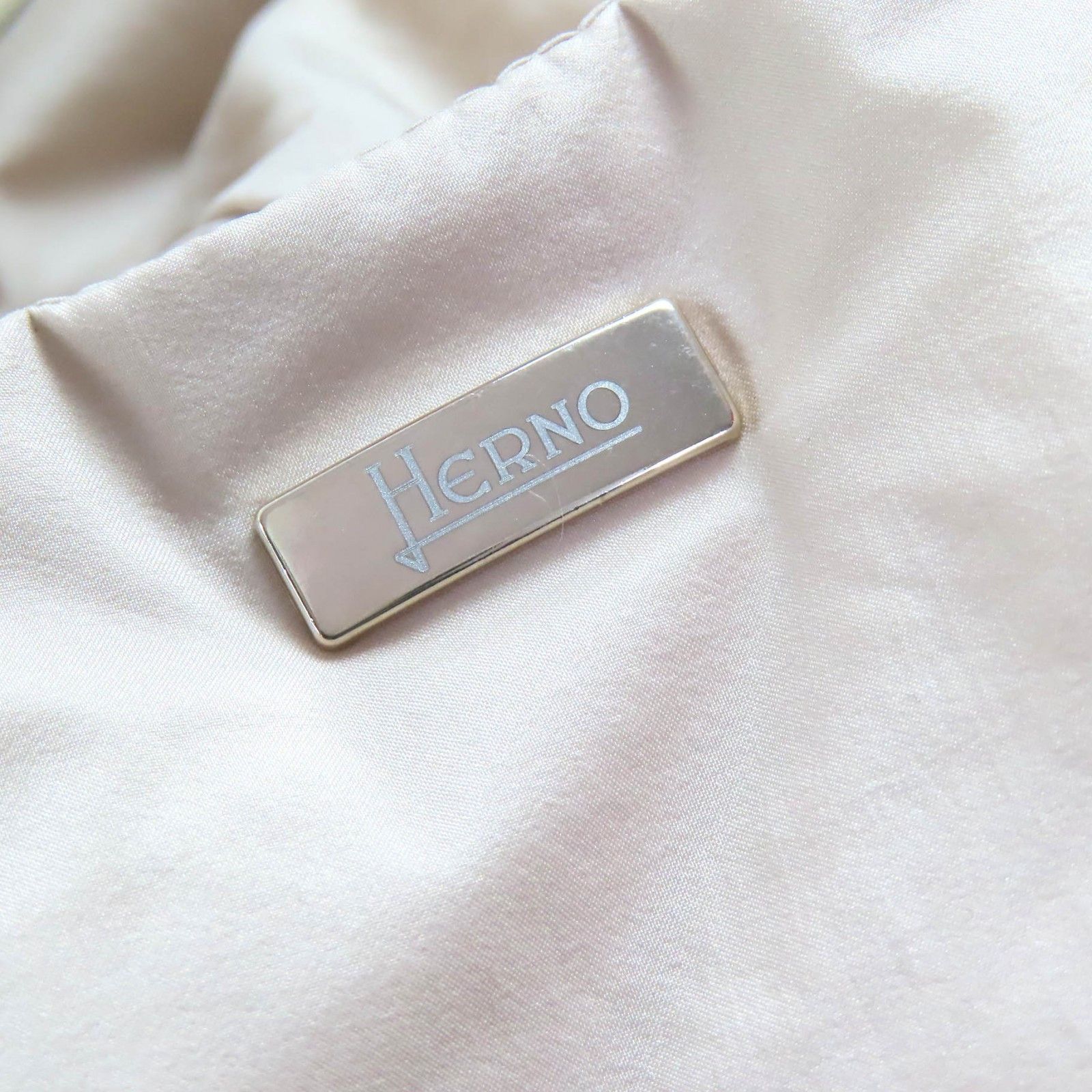 Other Other Herno DIAGONAL WOOL AND NUAGE PARKA down coat Textile Outerwear PI0848D DUTY FREE for USA Size ONE SIZE - 8 Thumbnail