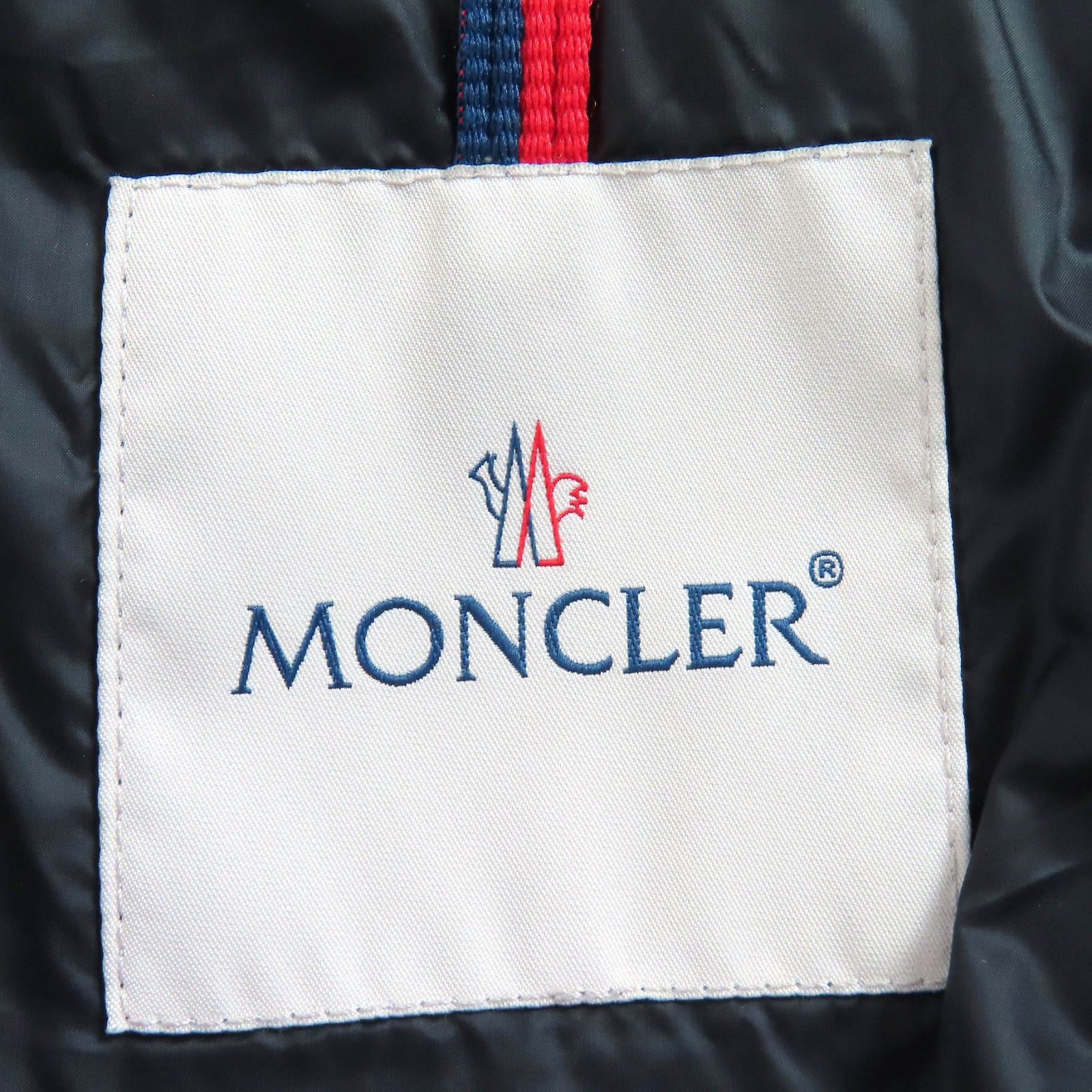Moncler Moncler Moncler HERMIFUR down coat Textile Outerwear DUTY FREE for USA Size ONE SIZE - 9 Thumbnail