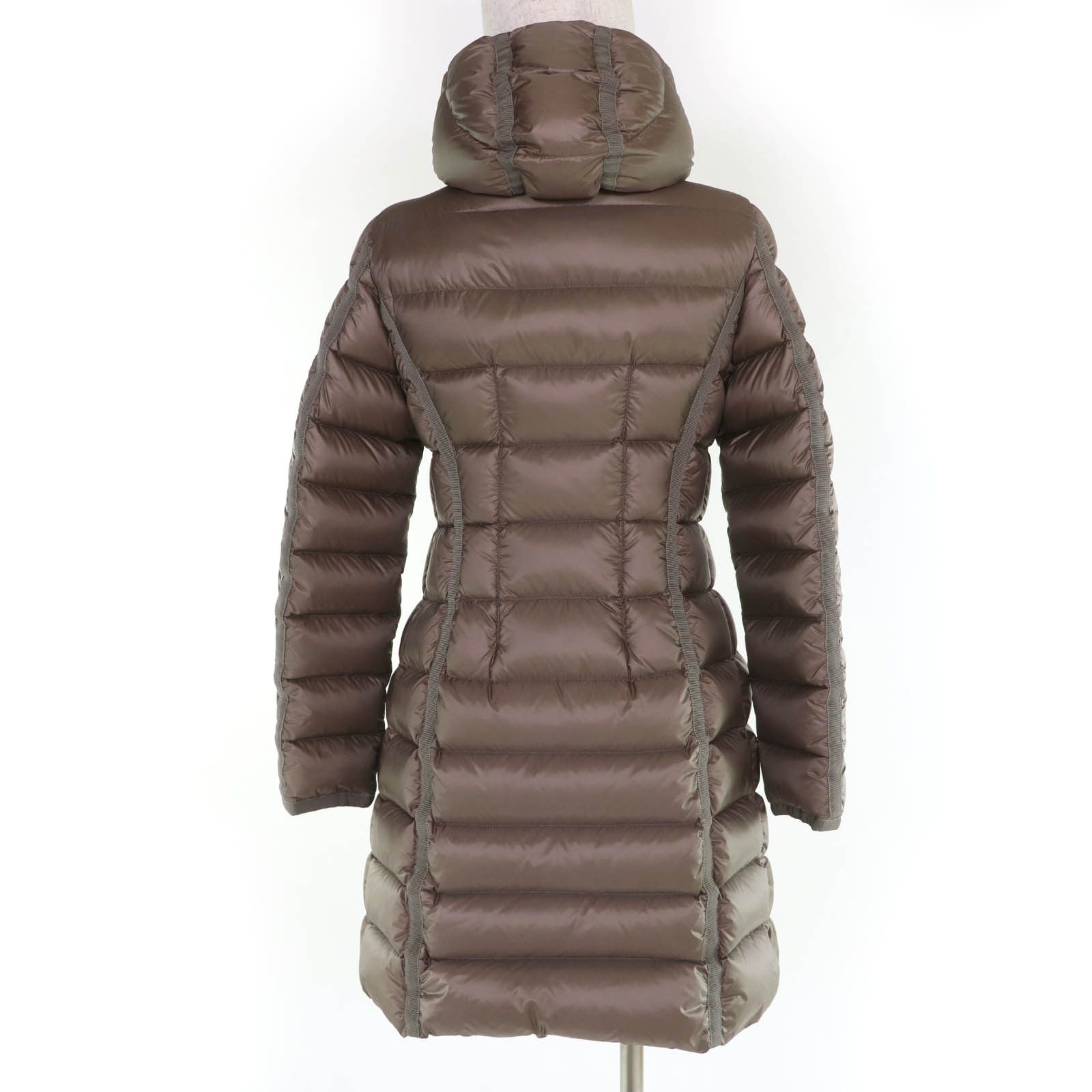 Moncler Moncler Moncler Hermine Nylon Down Coat Textile Outerwear DUTY FREE for USA Size ONE SIZE - 3 Thumbnail