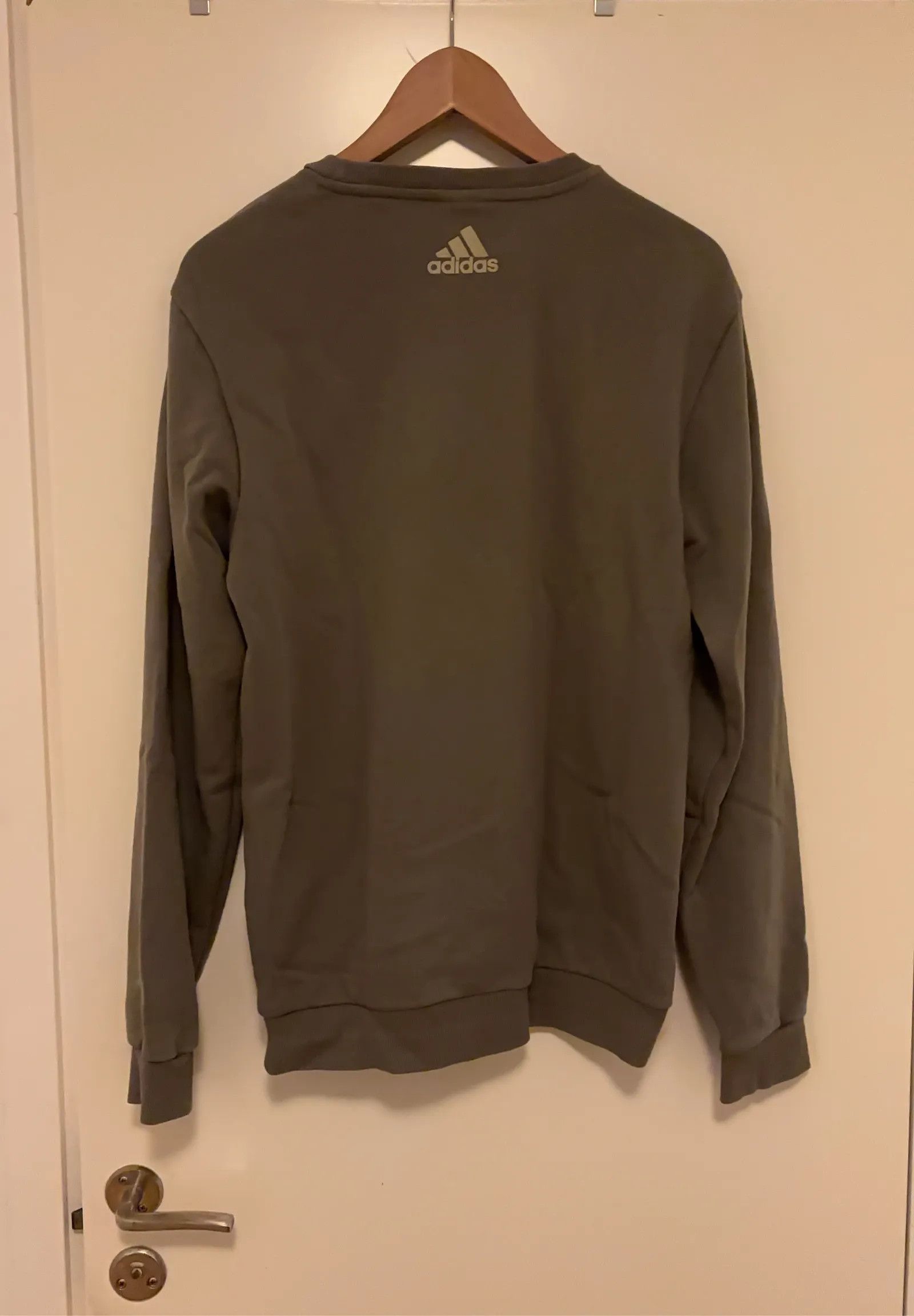 Adidas Adidas Sweatshirt Size US S / EU 44-46 / 1 - 2 Thumbnail