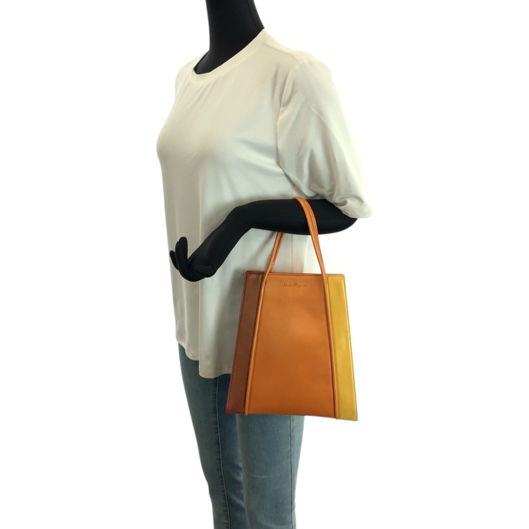 Salvatore Ferragamo Salvatore Ferragamo Vintage Orange Leather Handbag E21 9291 for Women Size ONE SIZE - 7 Thumbnail