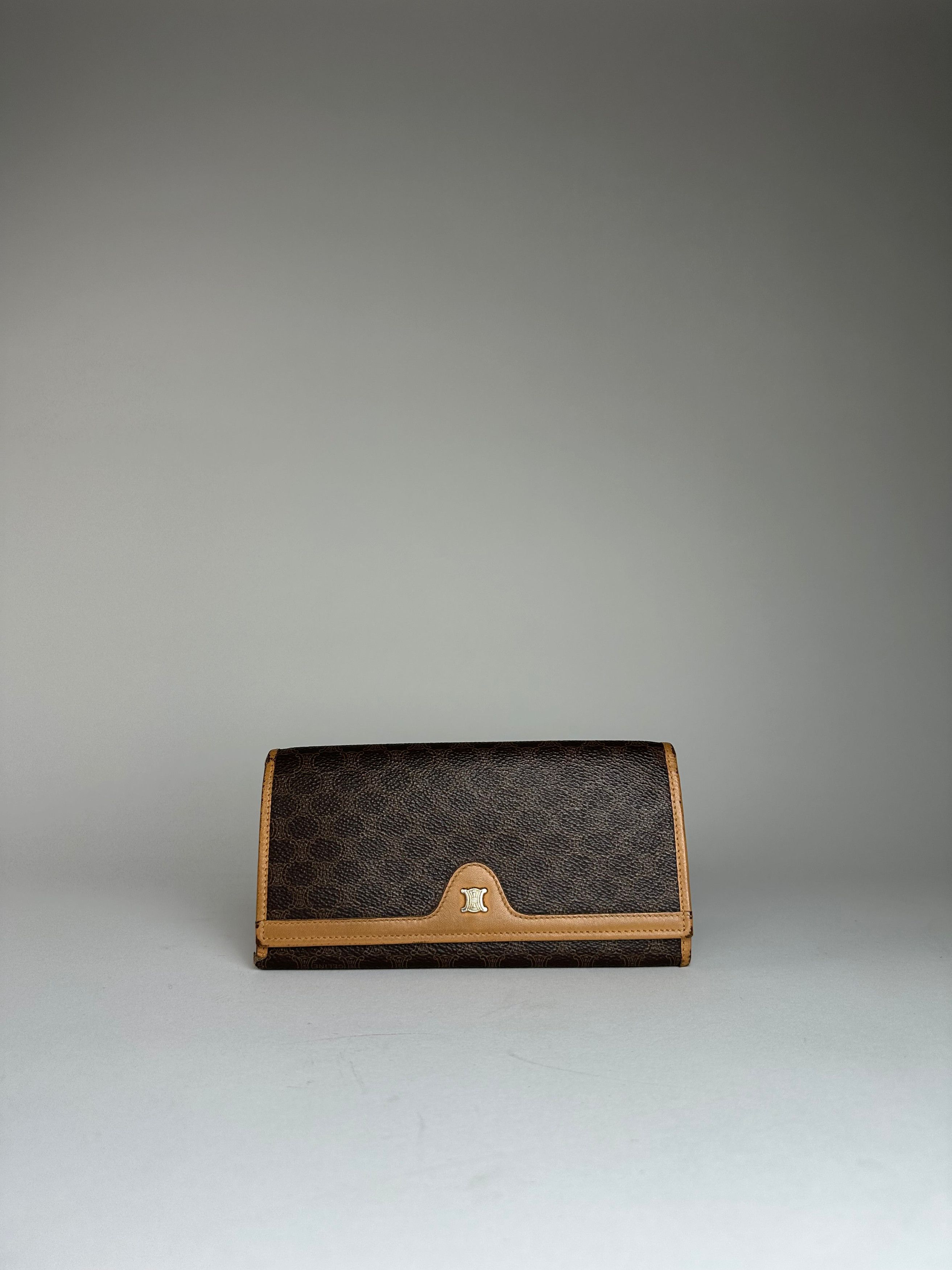 Celine Vintage Paris Triomphe Monogram Leather Long Wallet Brown Size ONE SIZE - 7 Thumbnail