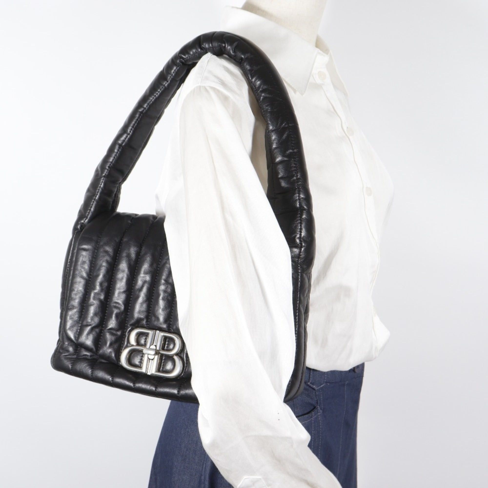 Balenciaga Balenciaga Monaco Shoulder Bag, Quilted, Calfskin, Black, A5 Size, Turn-Lock, Women's, 787896 Size ONE SIZE - 13 Thumbnail
