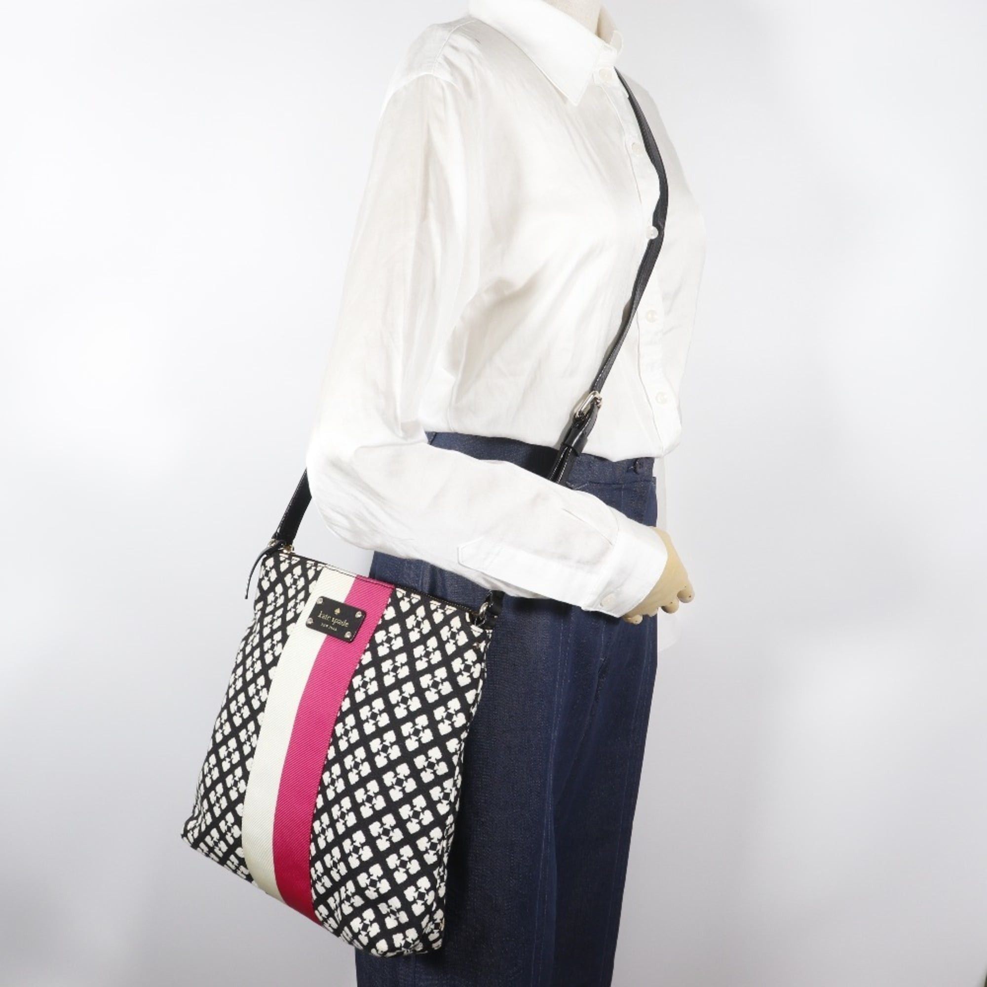 Kate Spade Kate Spade Classic Victoria Shoulder Bag WKRU1506 Canvas Black A5 Women's Size ONE SIZE - 14 Thumbnail