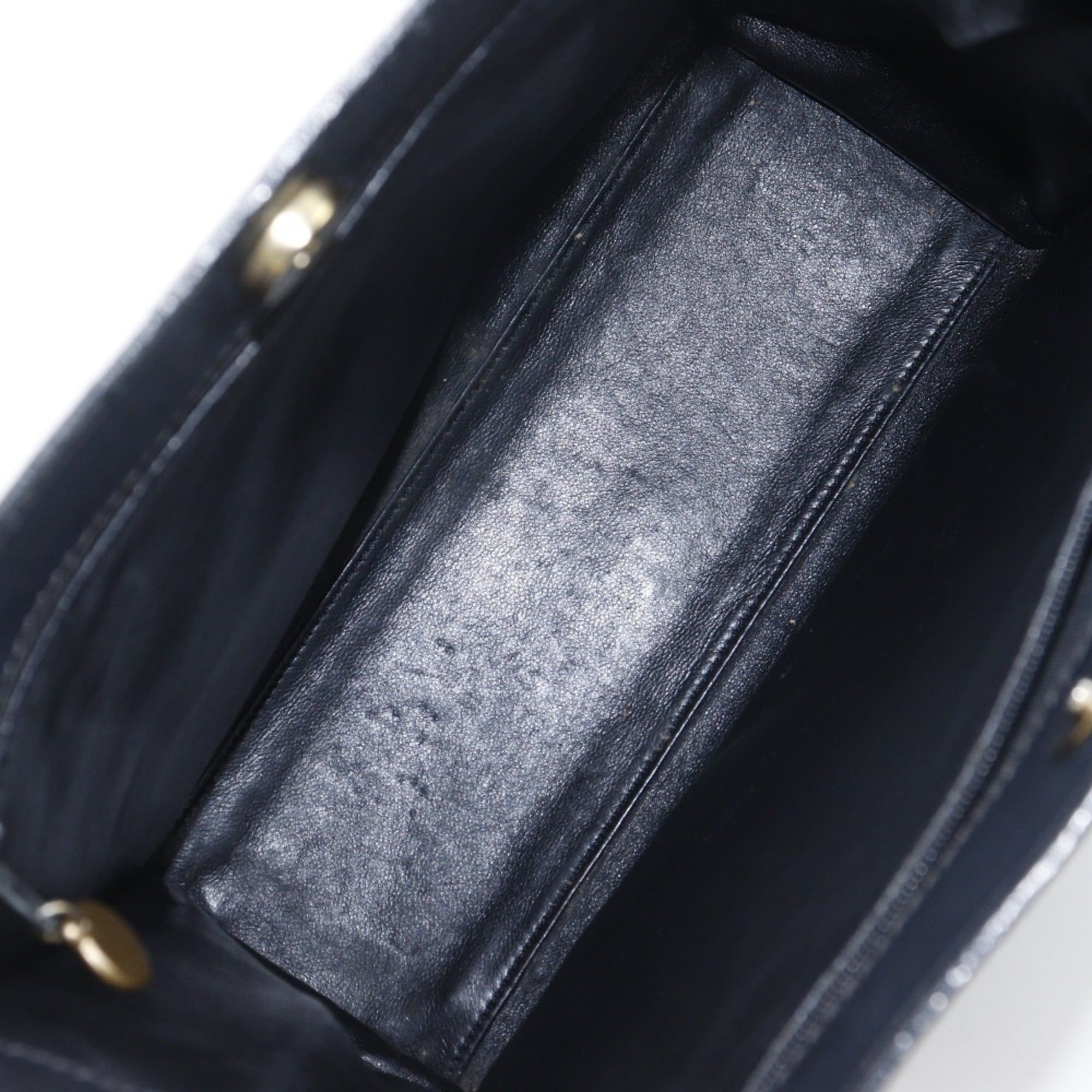Chanel Chanel logo tote bag, caviar leather, black, A4 size, magnetic closure, women's. Size ONE SIZE - 6 Thumbnail
