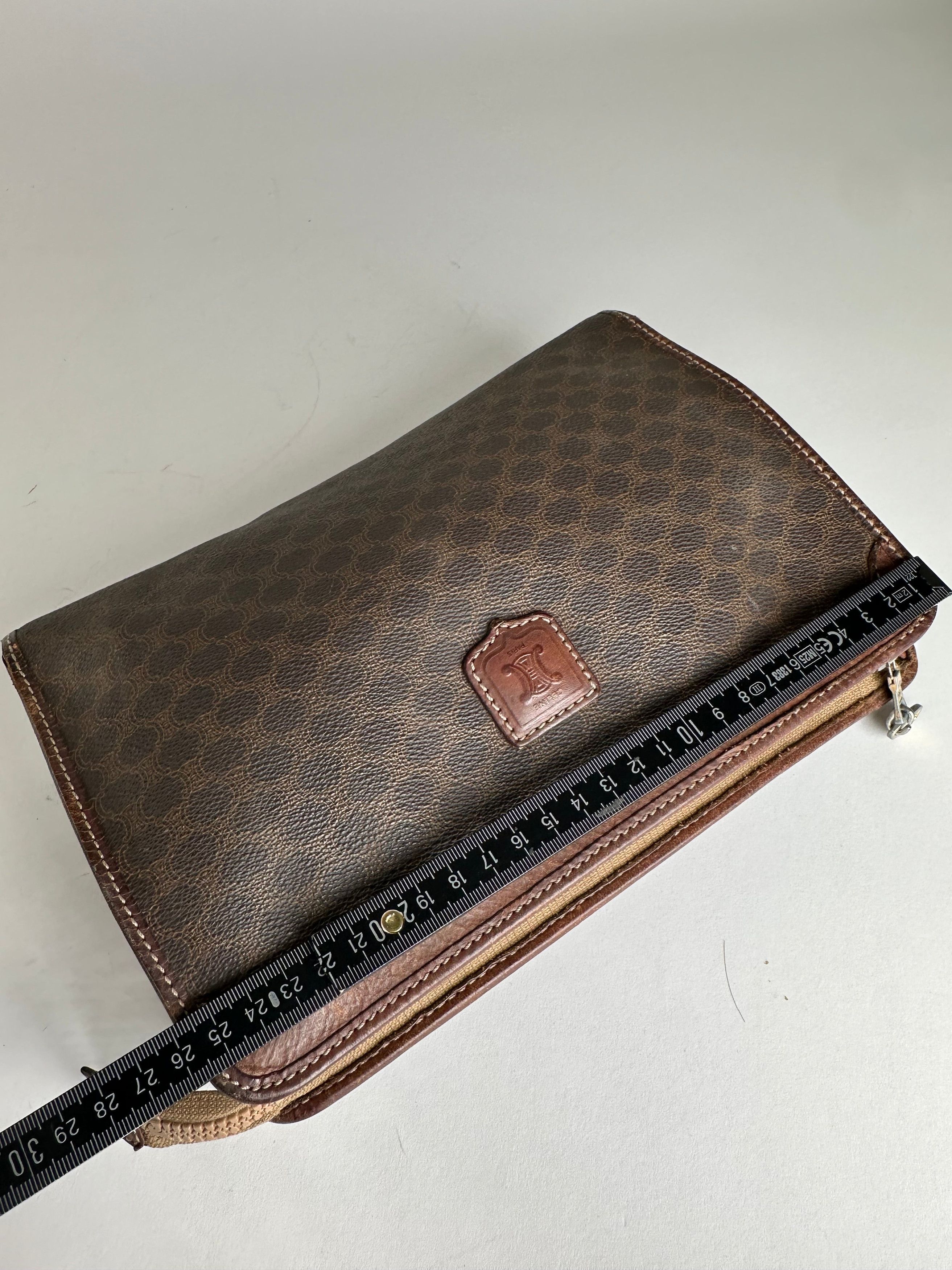 Celine Vintage Paris Triomphe Monogram Leather Clutch Brown Size ONE SIZE - 8 Thumbnail