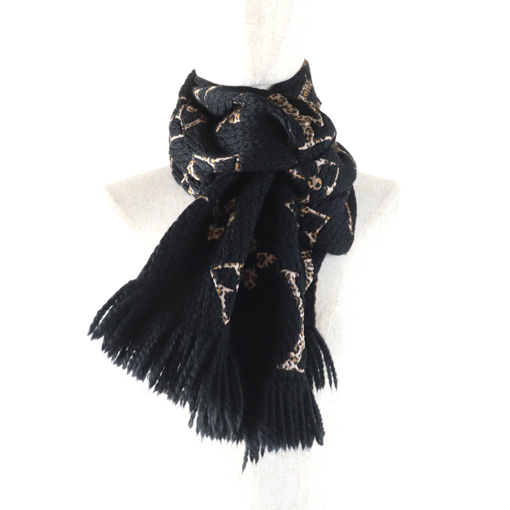 Louis Vuitton LOUIS VUITTON 2019 Louis Vuitton Echarpe Giant Monogram Jungle Wool and Silk Blend Leopard Print Knit Scarf, M75885, Black Beige, Made in Italy, Authentic, Women's Size ONE SIZE - 3 Thumbnail