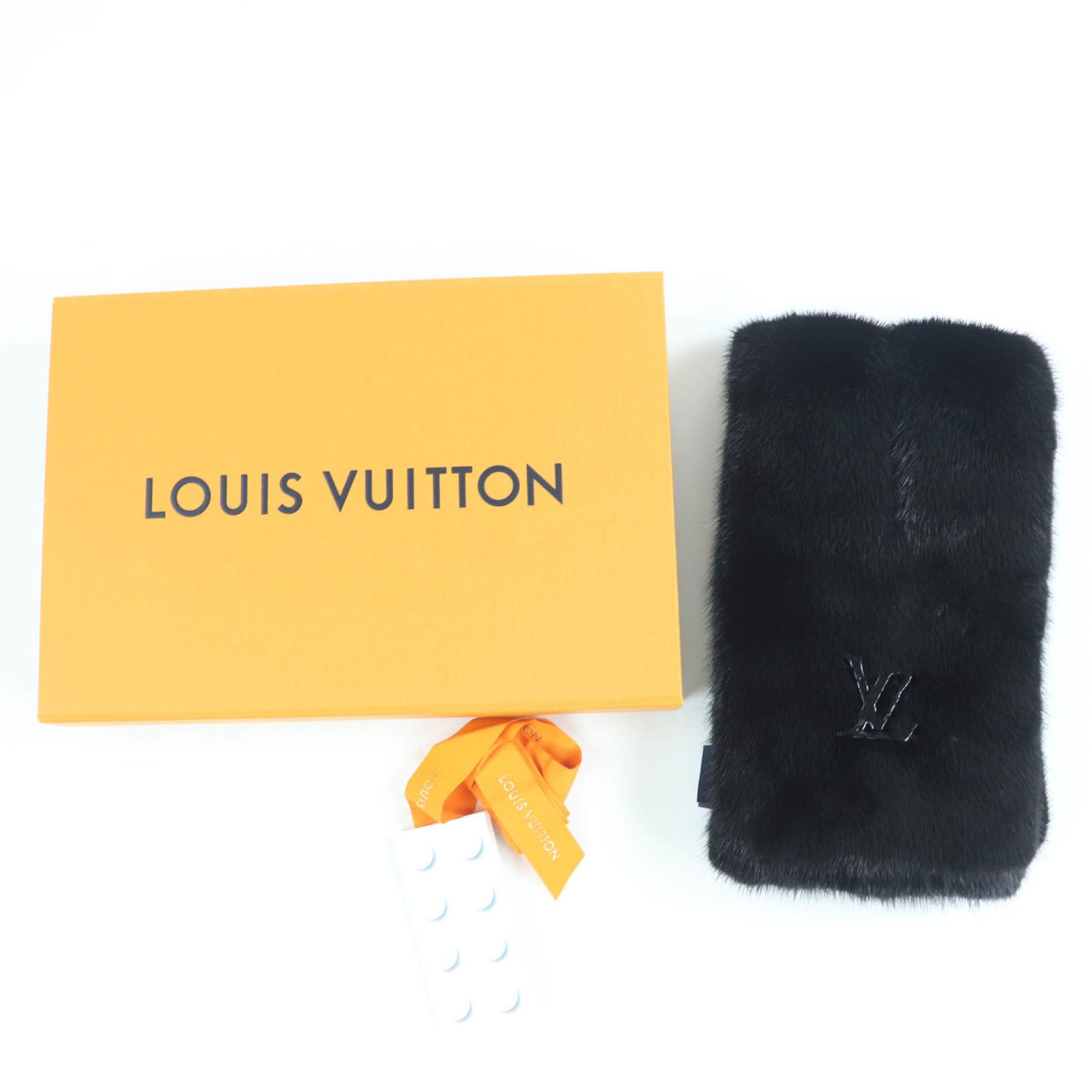 Louis Vuitton LOUIS VUITTON 2022 Louis Vuitton M77961 LV Ahead Scarf with Logo, Mink Fur Shawl/Tippet, Black, Box, Made in Italy, Women's Size ONE SIZE - 2 Thumbnail