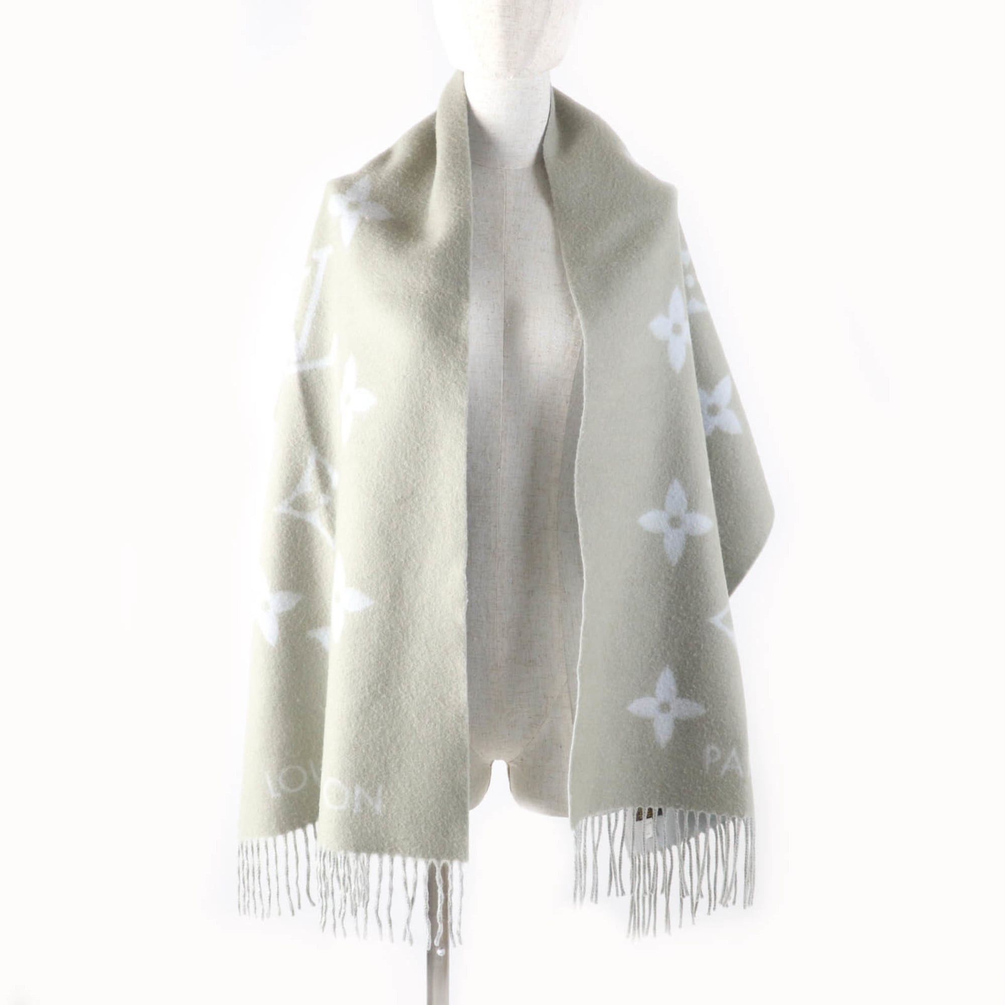 Louis Vuitton LOUIS VUITTON Echarpe Reykjavik M70462 100% Cashmere Stole, Gray and Light Blue, Made in England, Authentic, Women's Size ONE SIZE - 3 Thumbnail