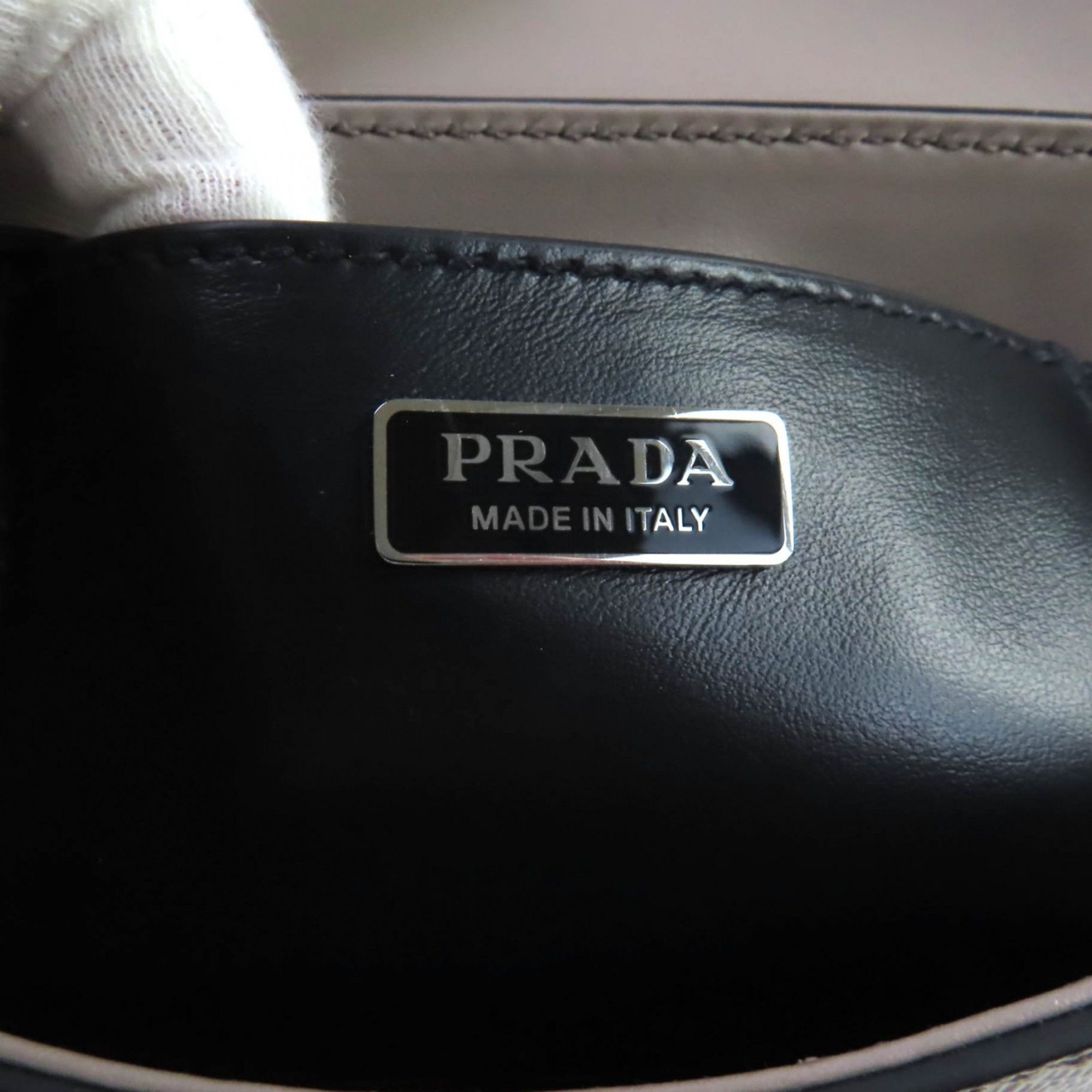 Prada PRADA 2VD065 Saffiano Leather Argilla Shoulder Bag with Triangle Logo Plate, Dust Bag, Made in Italy, Women's Size ONE SIZE - 12 Thumbnail