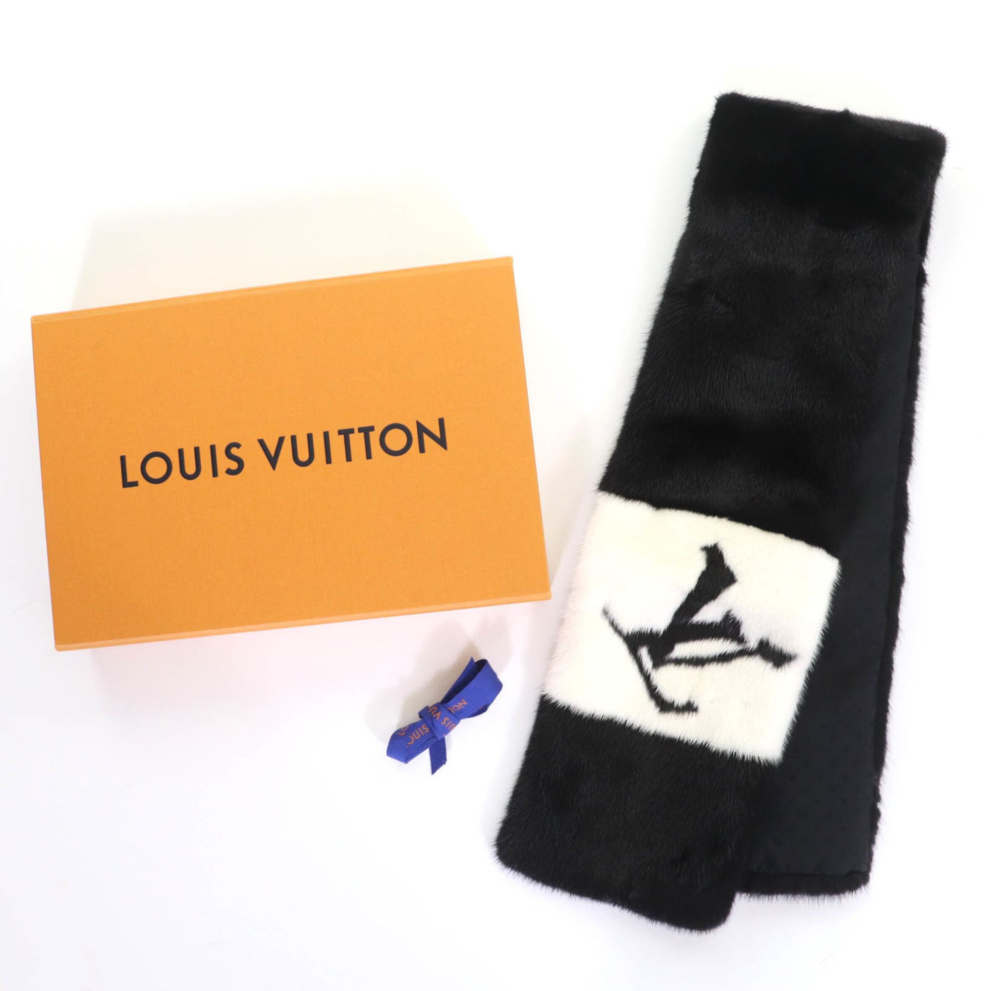 Louis Vuitton LOUIS VUITTON M77866 Echarpe Gaugram LV Logo Mink Fur Scarf/Tippet Shawl in Black and White with Box, Made Italy, Authentic, Women's Size ONE SIZE - 2 Thumbnail
