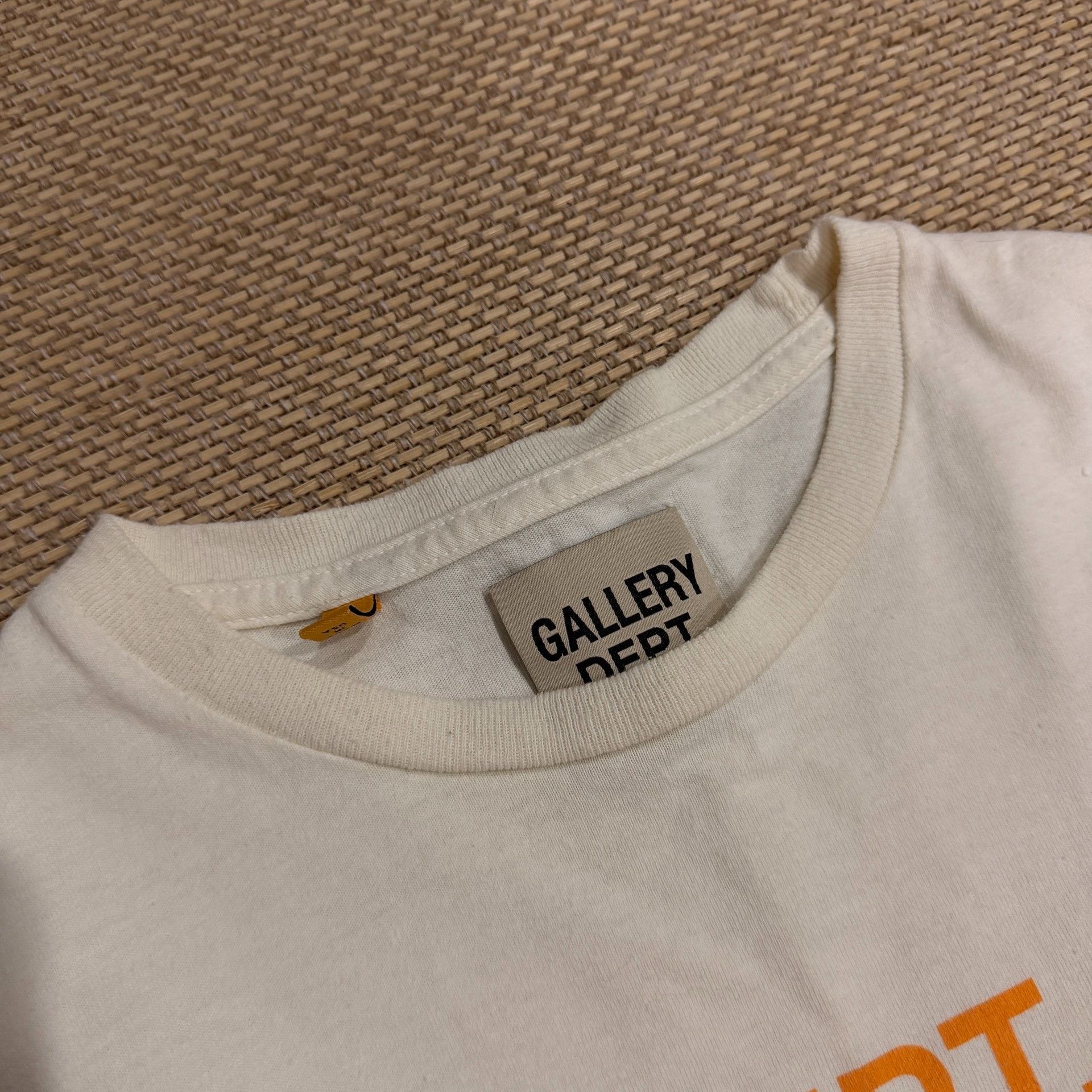 Gallery Dept. Gallery Dept Beige Small Logo Longsleeve Size US L / EU 52-54 / 3 - 3 Thumbnail