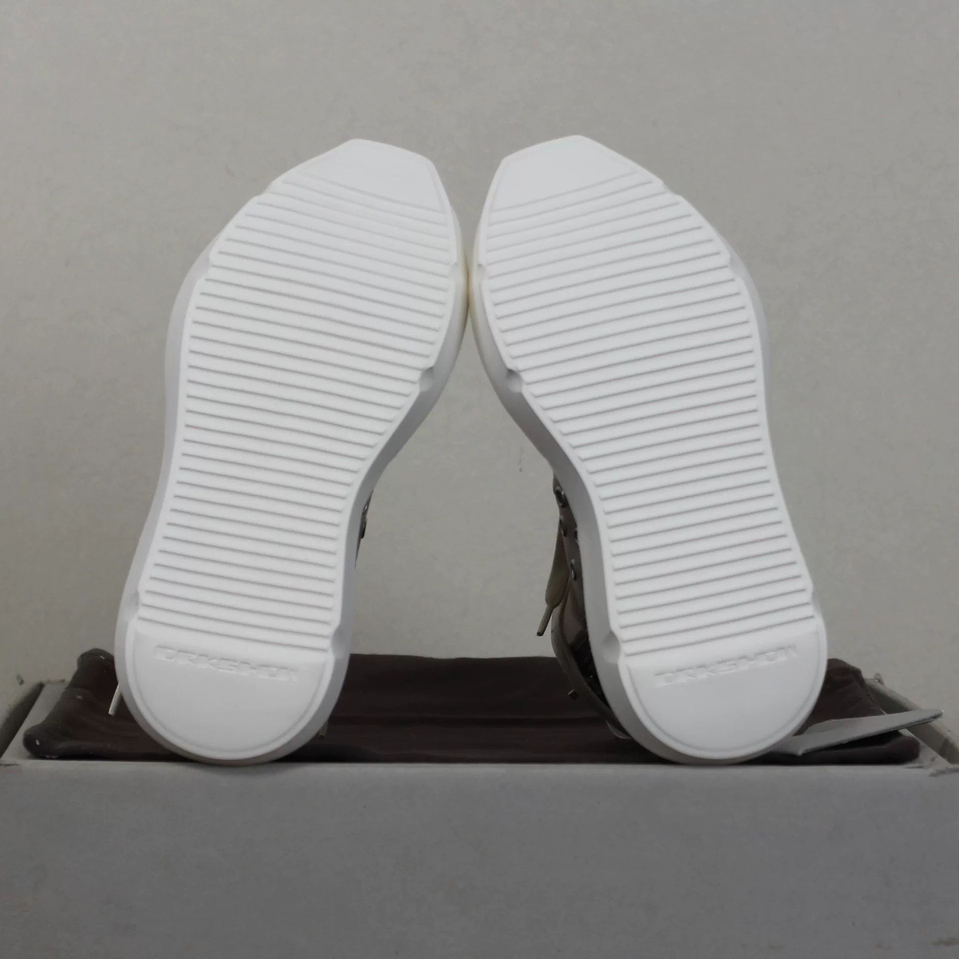 Rick Owens Drkshdw Rick Owens DRKSHDW PVC Transparent High-Top Size US 5 / IT 35 - 6 Thumbnail